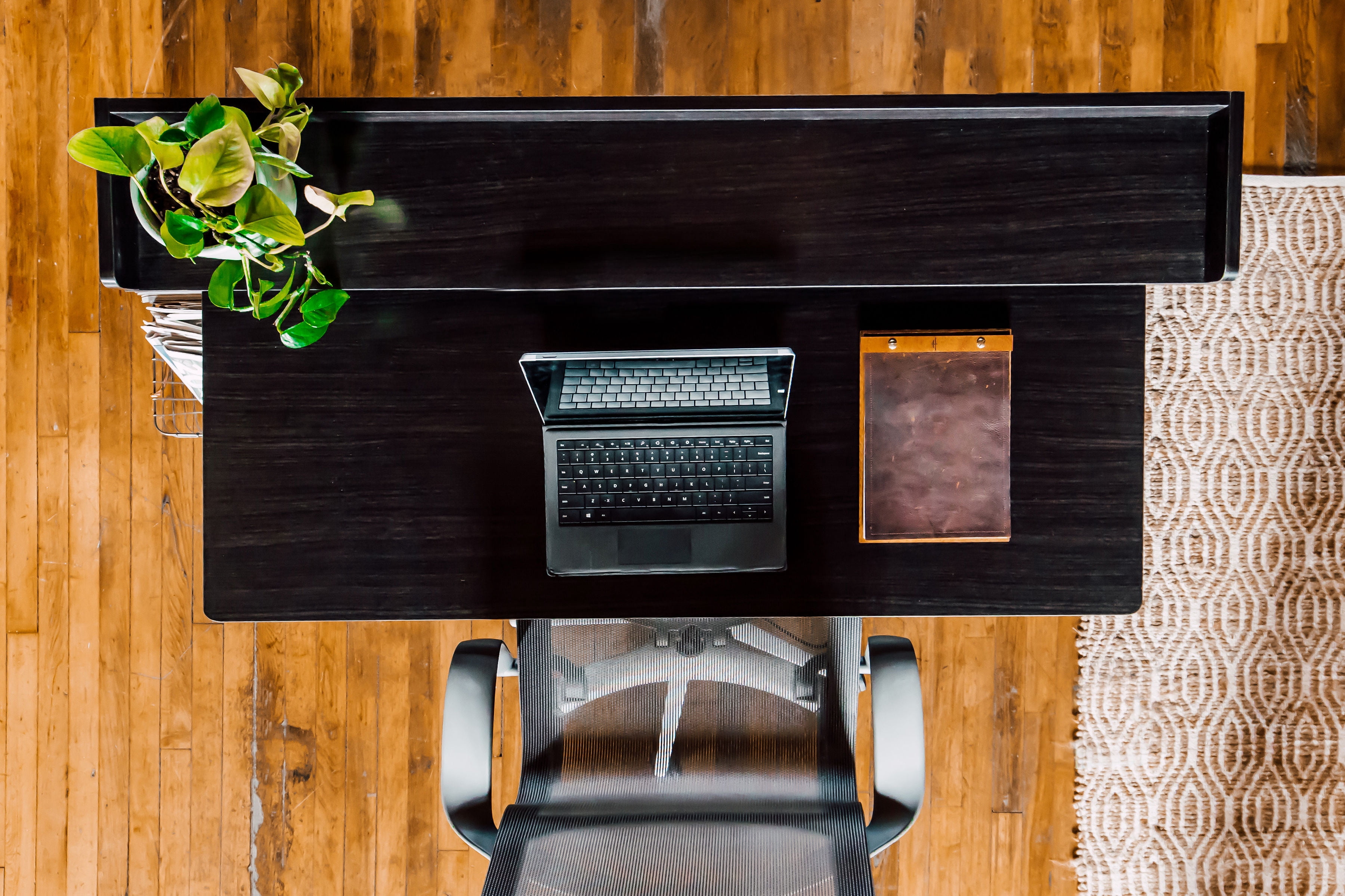 Avalon Simple Computer Desk, Espresso - Image 4