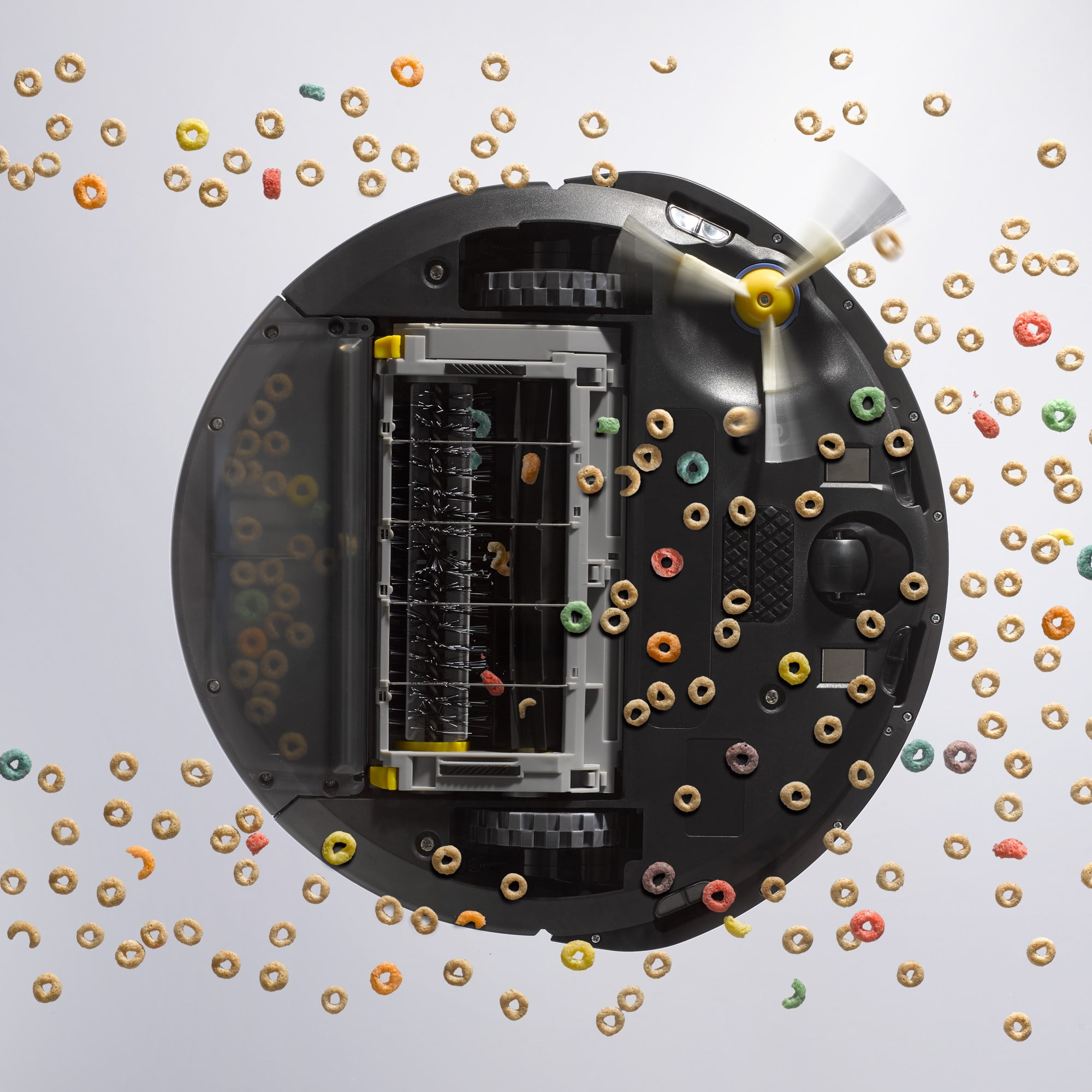 iRobot Roomba 670 Robot Vacuum-Wi-Fi Connectivity, Works with Google Home, Good for Pet Hair, Carpets, Hard Floors, Self-Charging - Image 2