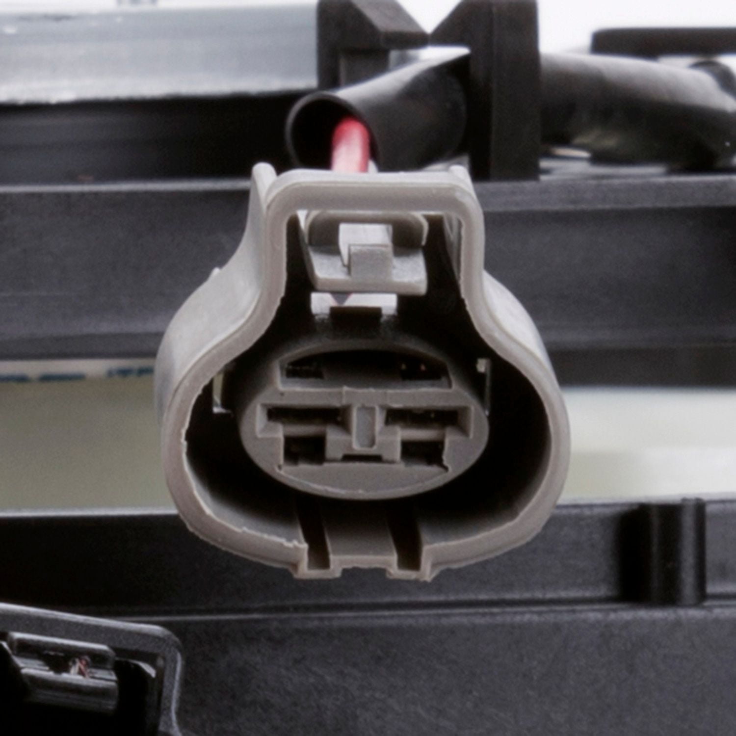 TYC 622000 Radiator & Condenser Cooling Fan Assembly W/ Tow Warranty Fits select: 2008-2013 TOYOTA HIGHLANDER - Image 2