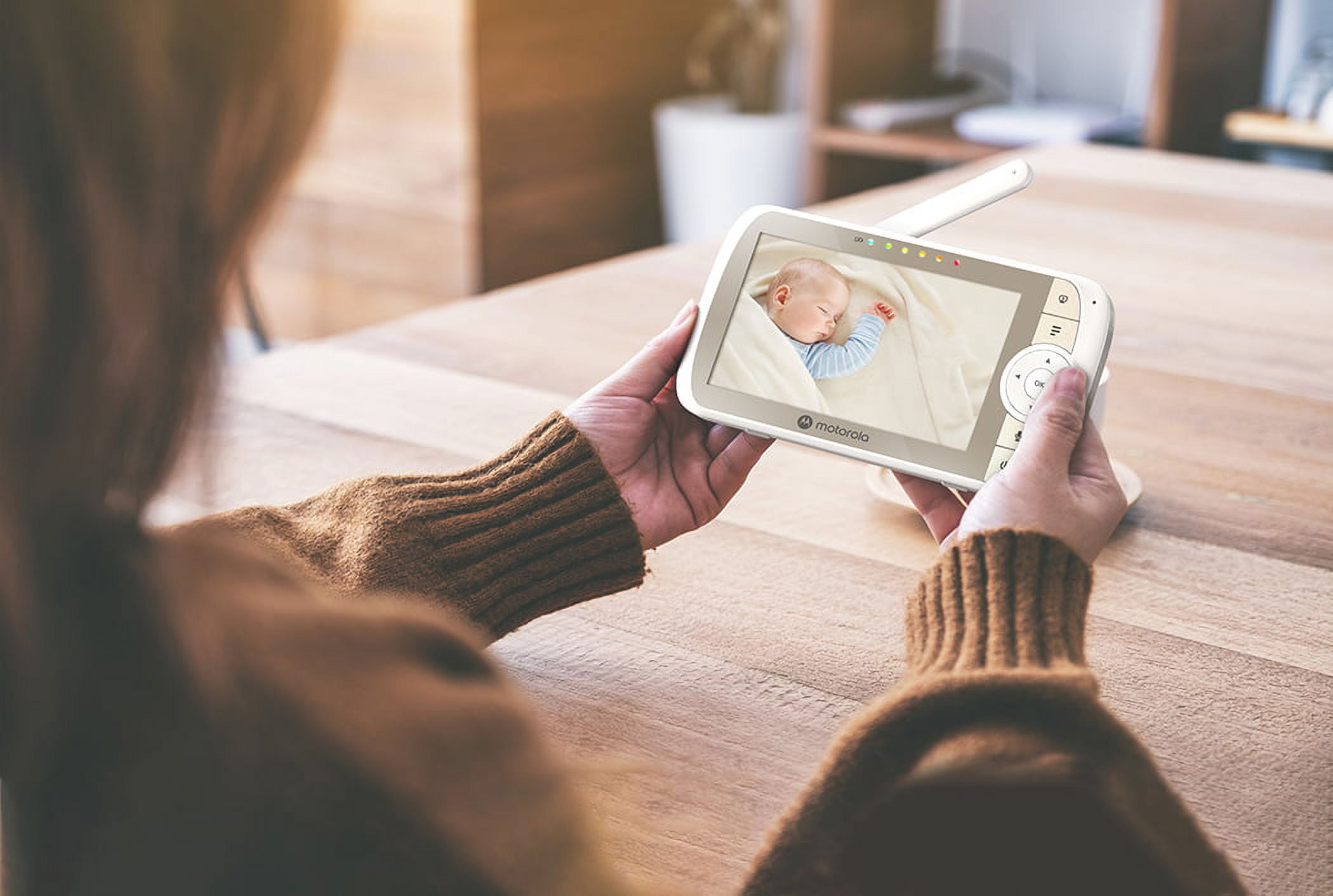 Motorola VM65 Connect 5" Full HD (1080p) Wi-Fi Video Baby Monitor | Secure Private Connection | 2-Way Talk - Image 2