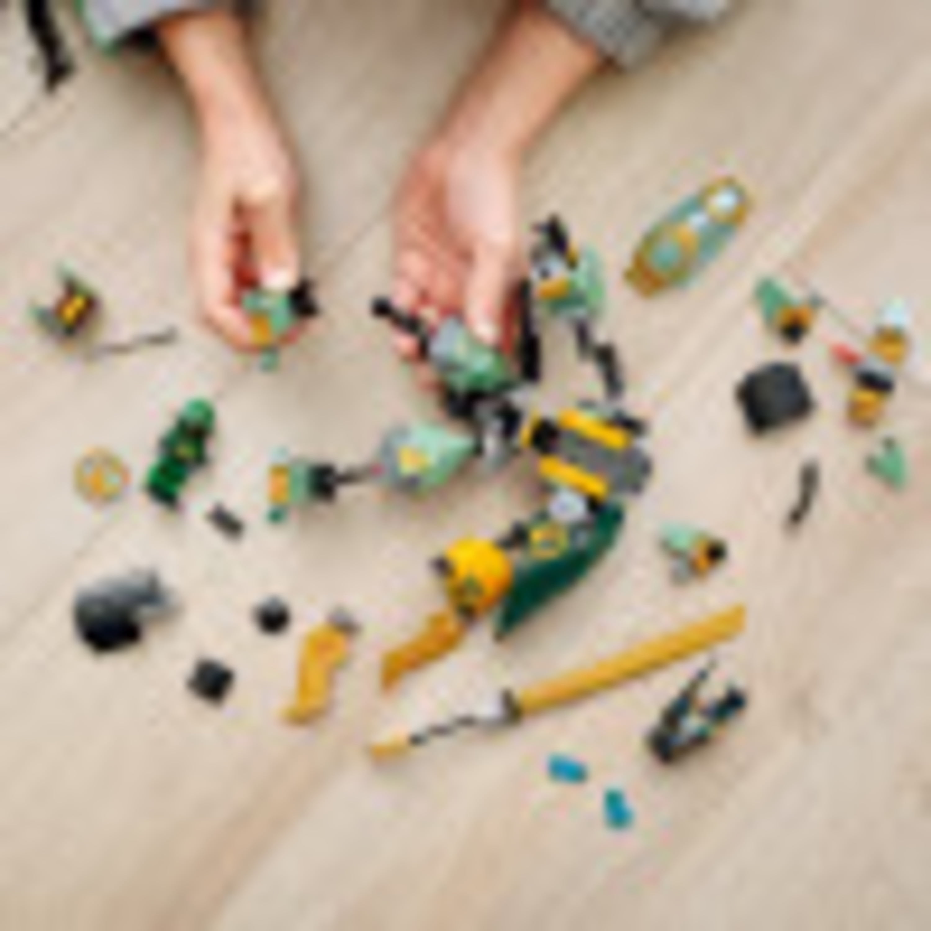 LEGO NINJAGO Lloyd’s Hydro Mech 71750 Building Toy Includes NINJAGO Lloyd and Mech (228 Pieces) - Image 3