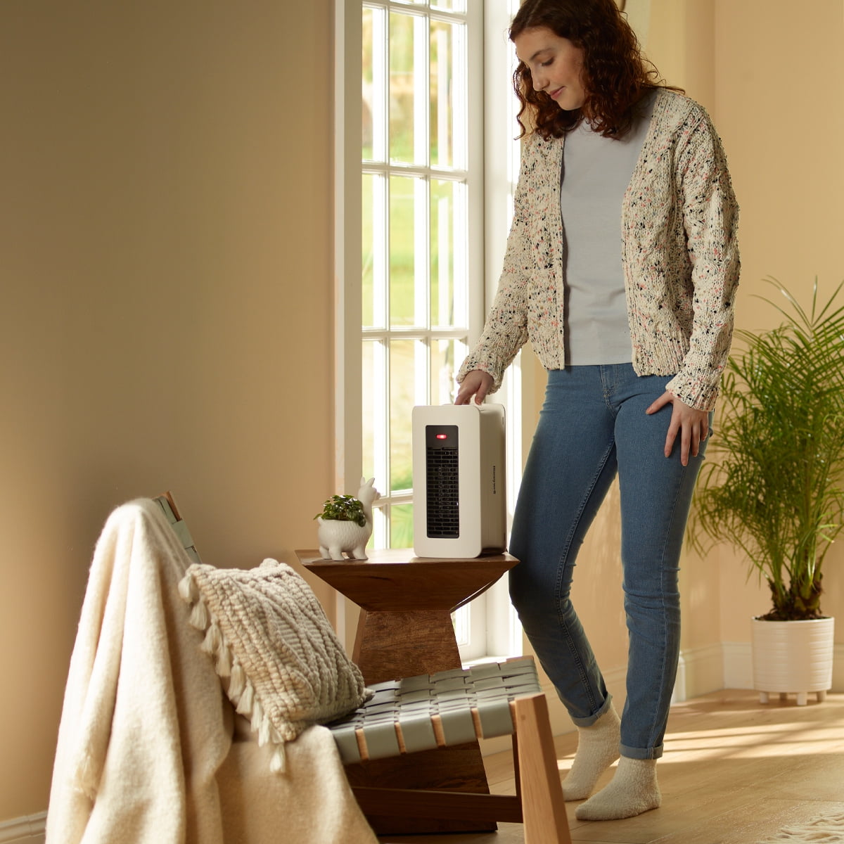 Honeywell VersaHeat Digital 2 in 1 Personal Heater, New, White, HHF260 - Image 9