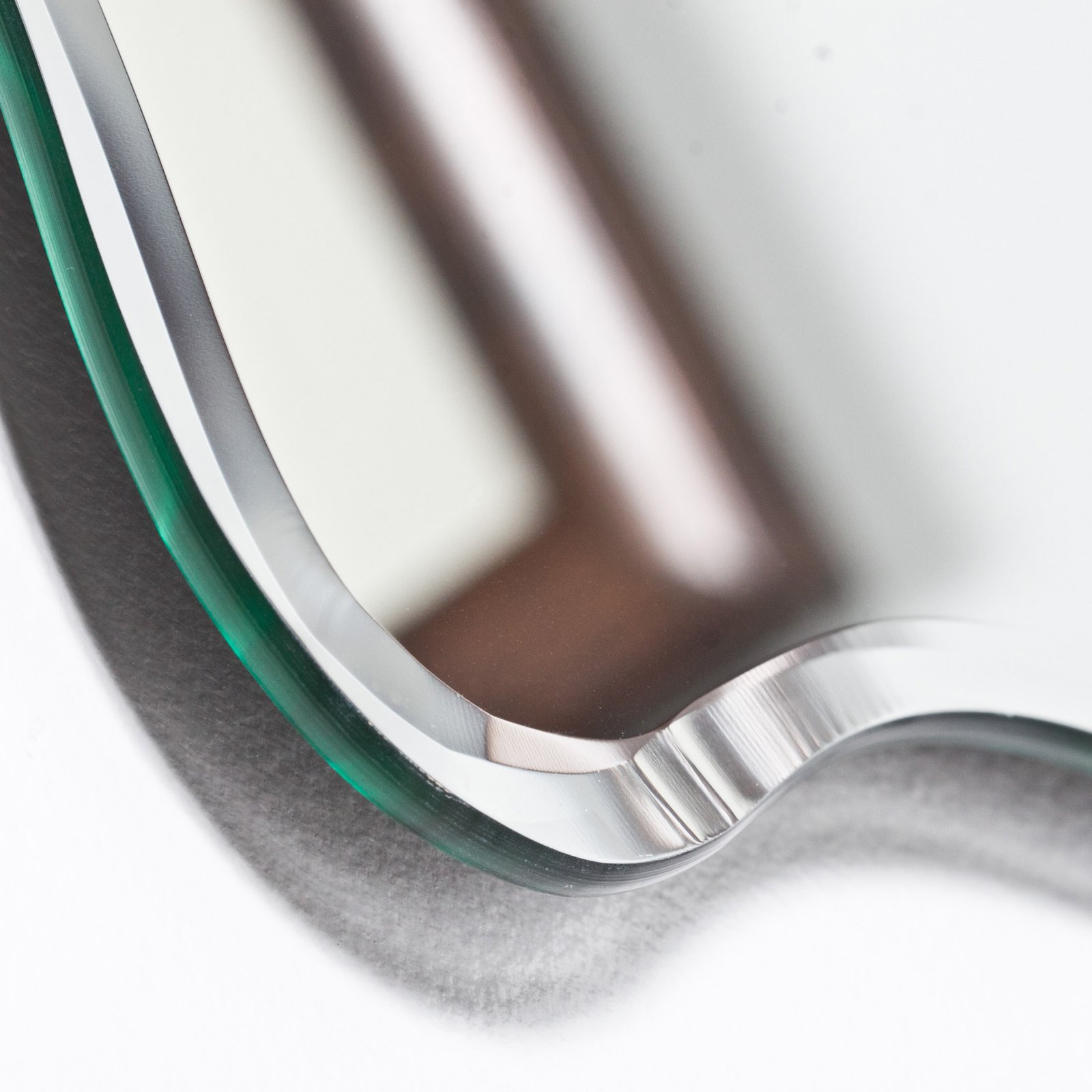 Décor Wonderland Angelina Modern Bathroom Mirror - 23.6W x 31.5H in. - Image 6