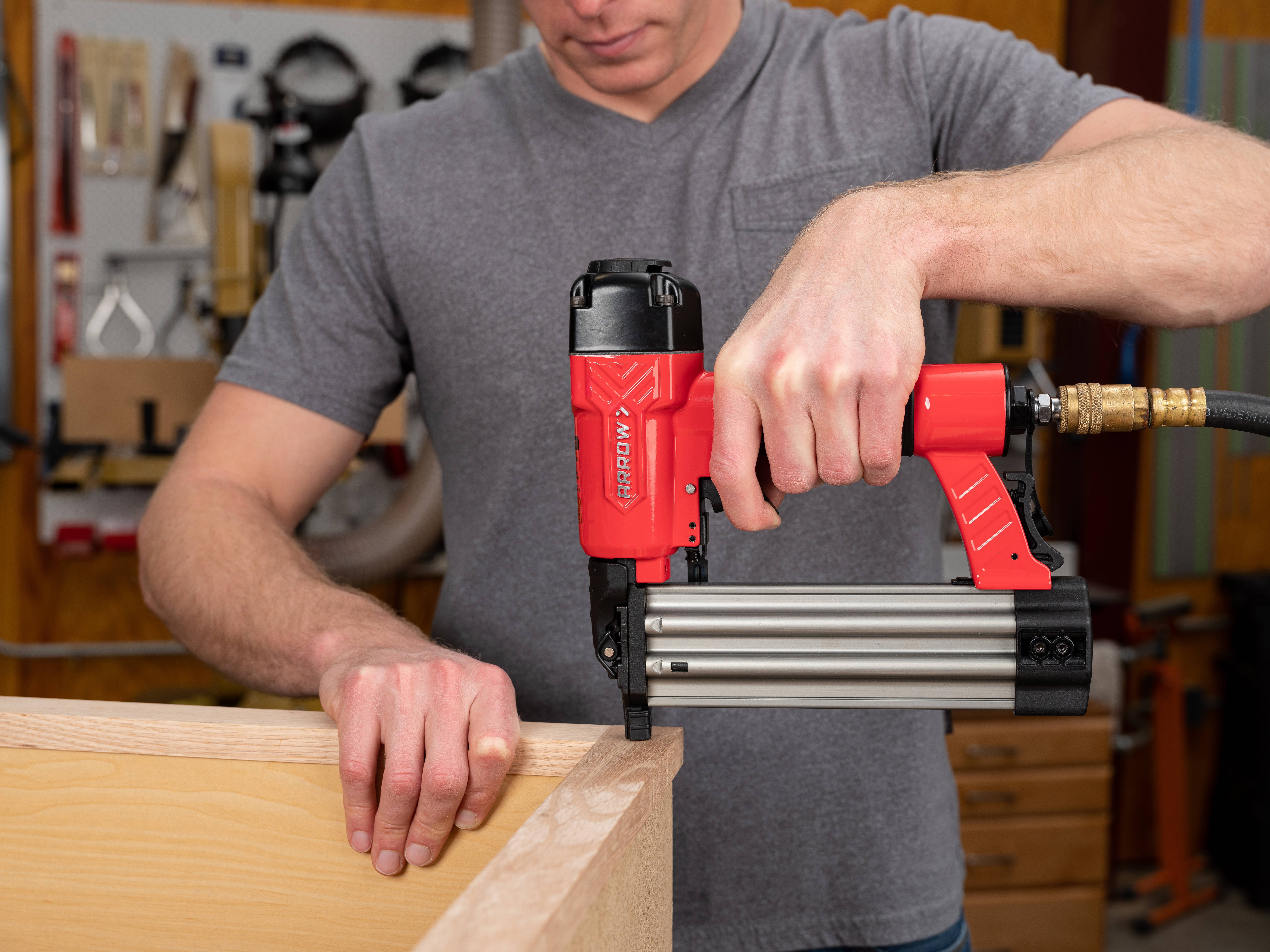 Arrow PT18G 18 Gauge Oil-Free Pneumatic Brad Nail Gun - Image 11