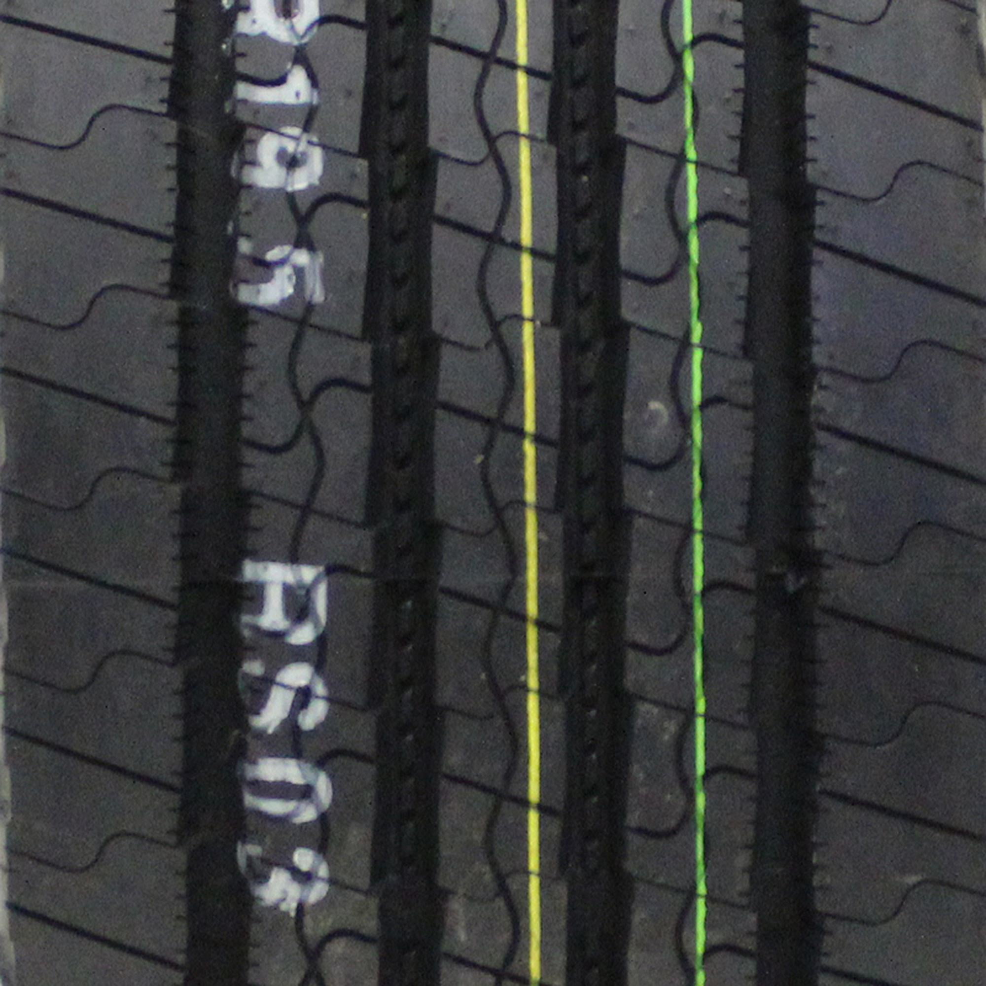 Kumho KRS03 245/70R19.5 133/131M G Commercial Tire - Image 5