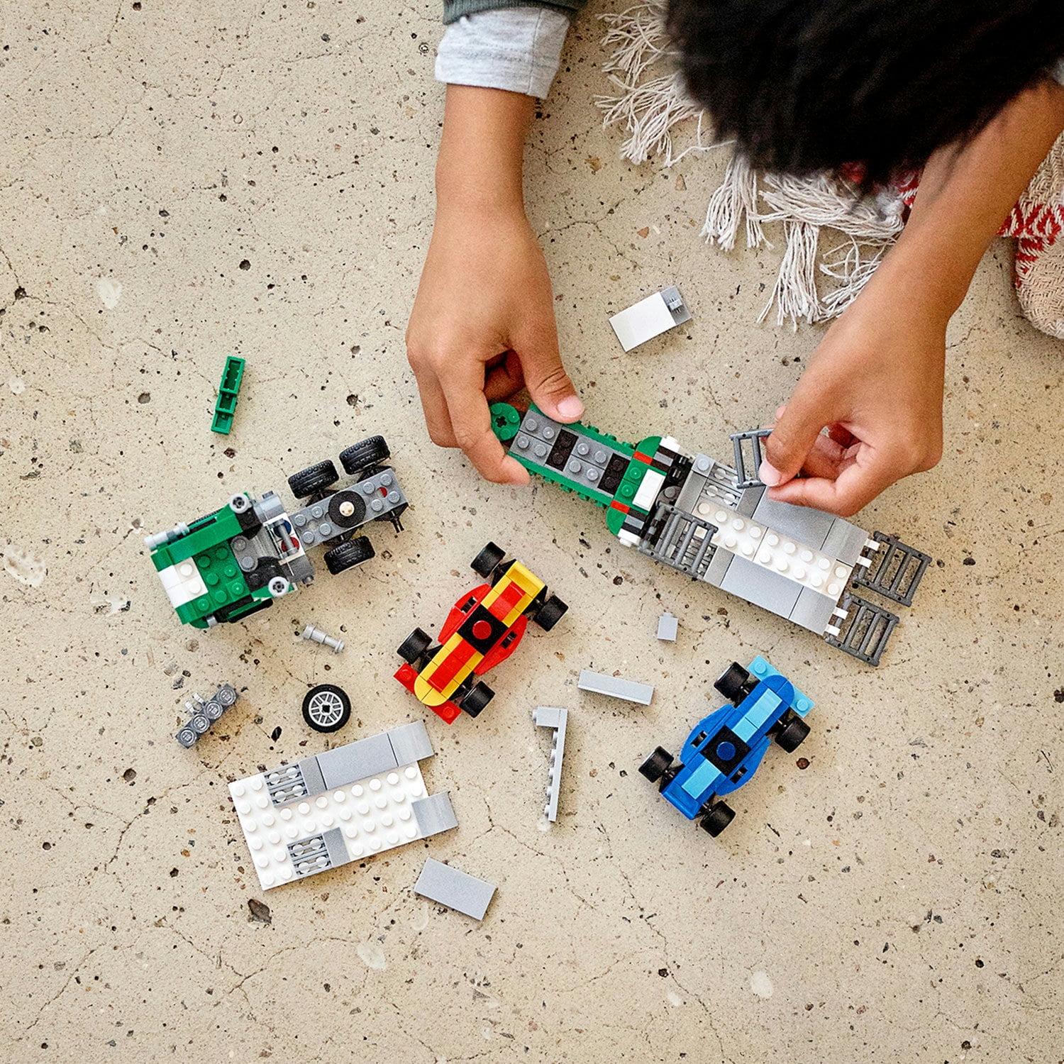 LEGO Race Car Transporter 31113 Building Set (328 Pieces) - Image 2