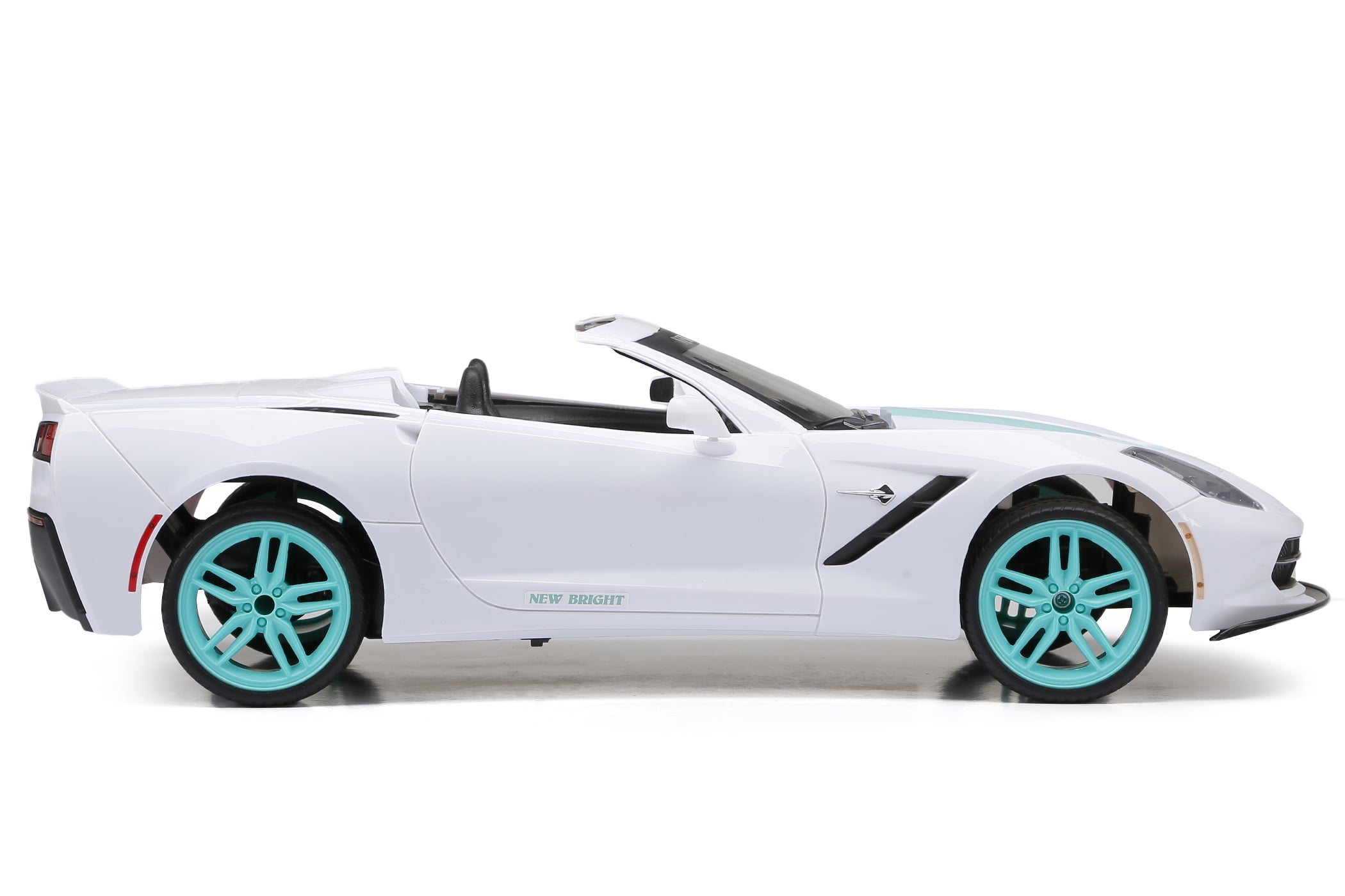 New Bright (1:8) Corvette Battery Radio Control Sports Car, 60816U-H, White - Image 7