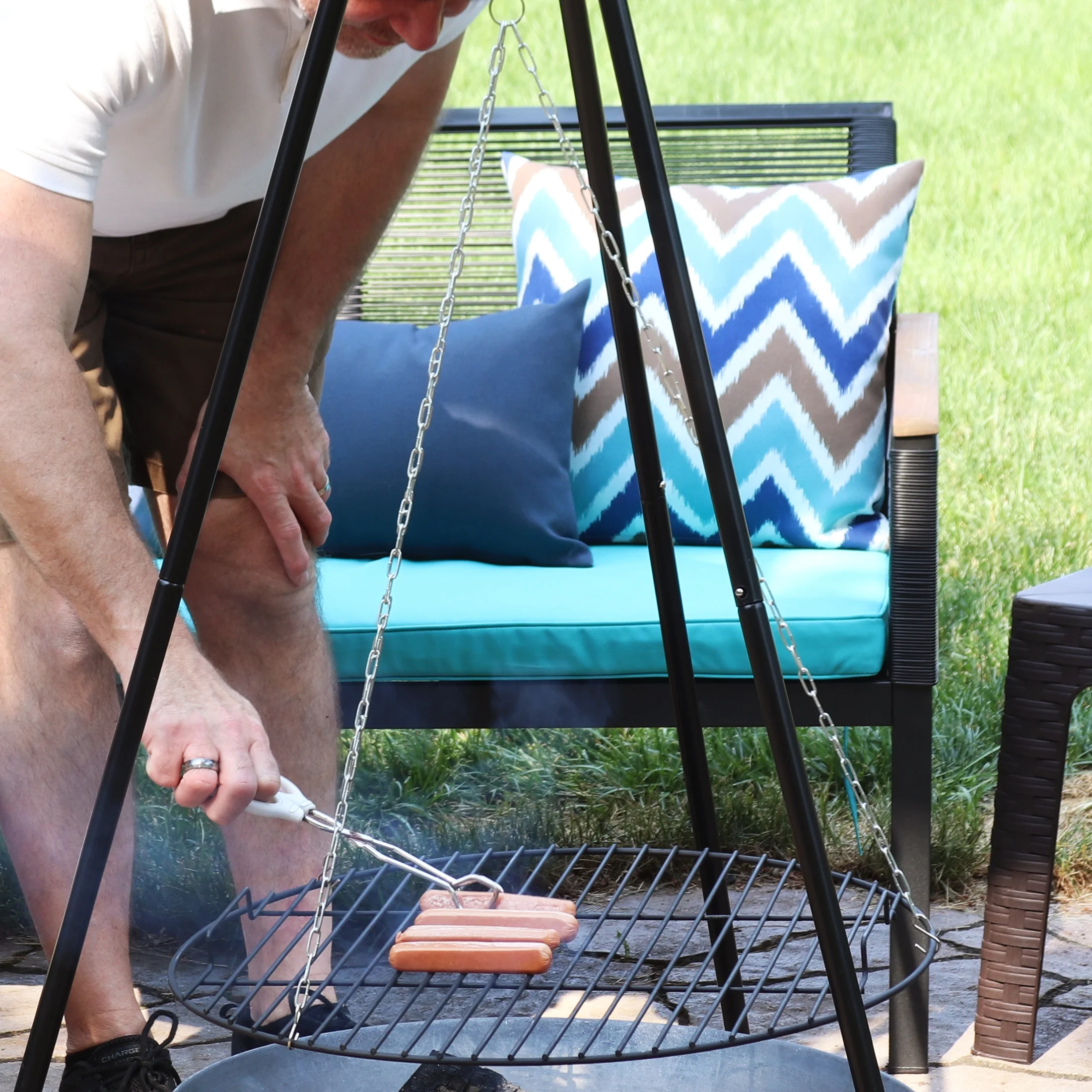 Sunnydaze 22" x 22" Powder-Coated Steel Black Round Tripod Fire Pit Cooking Grill System - Image 13