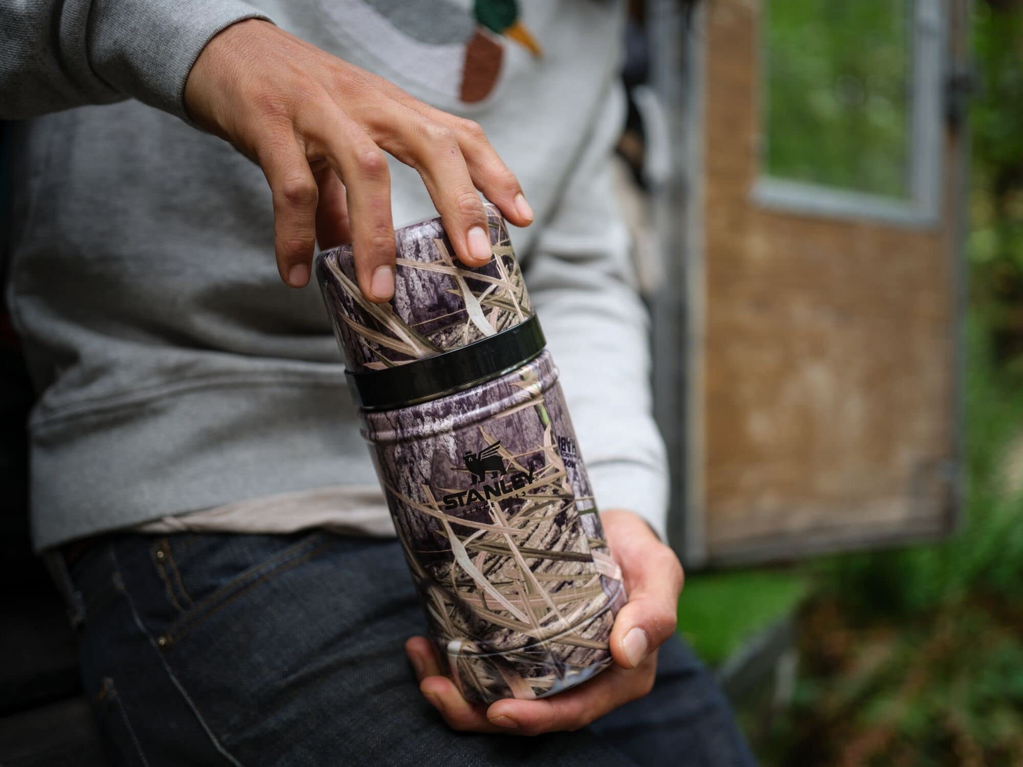 Stanley Legendary Classic Food Jar 24OZ Habitat - Image 6