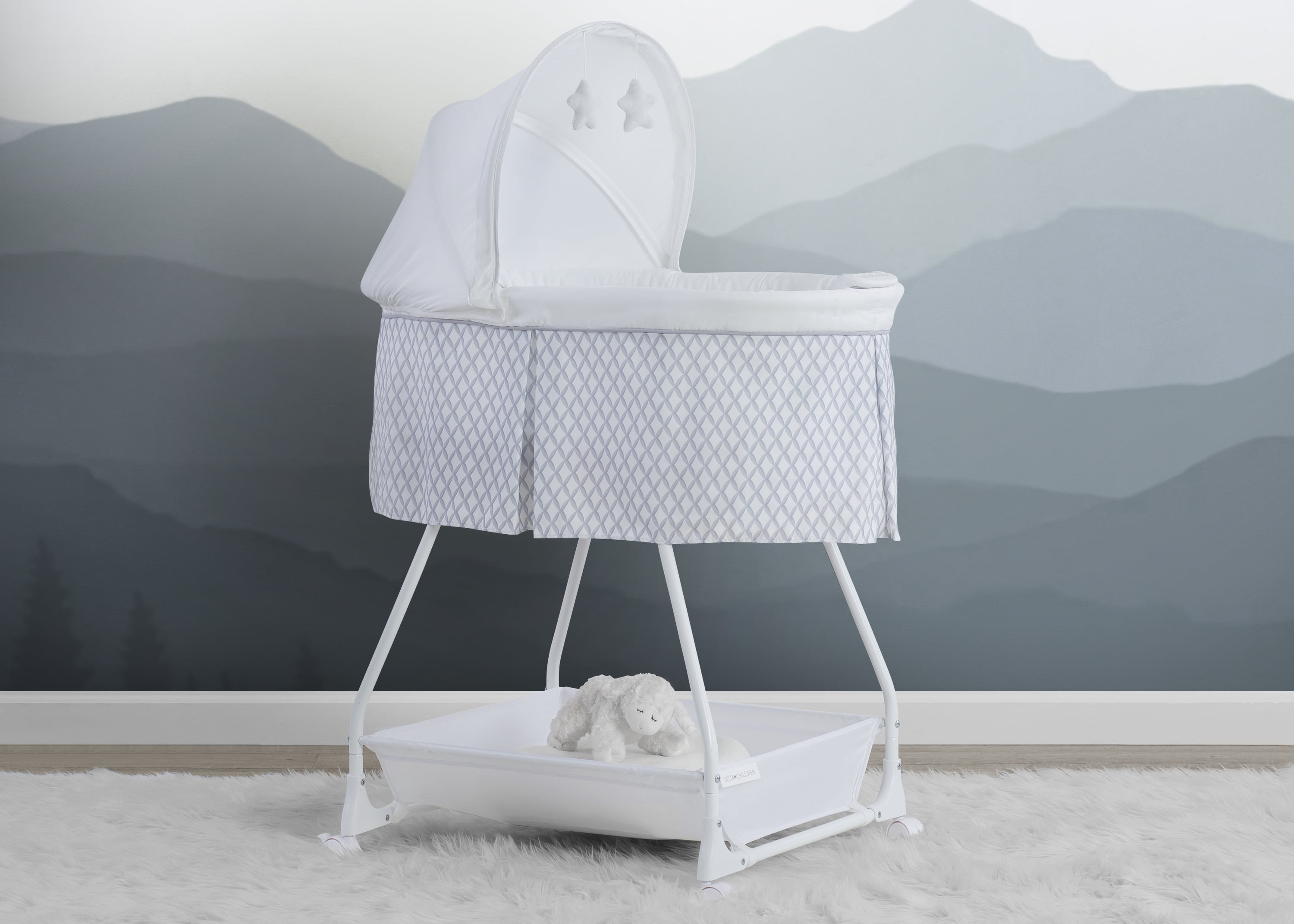 Delta Children Deluxe Soothing Dreams Bassinet, Grey Windchime - Image 3