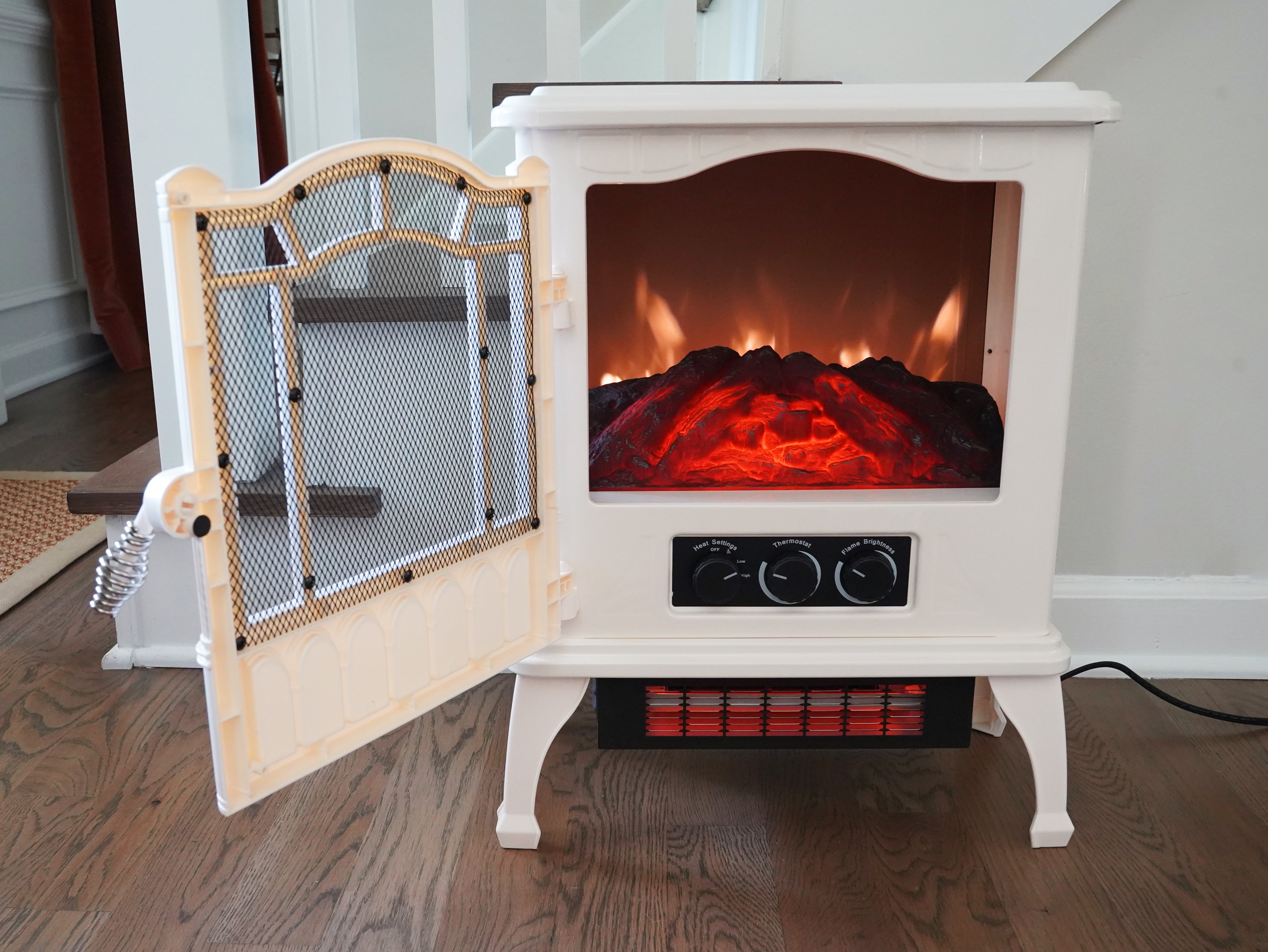 Mainstays New 1500W 2-Setting 3D Electric Stove Heater with Life-like Flame, Vanilla - Image 6