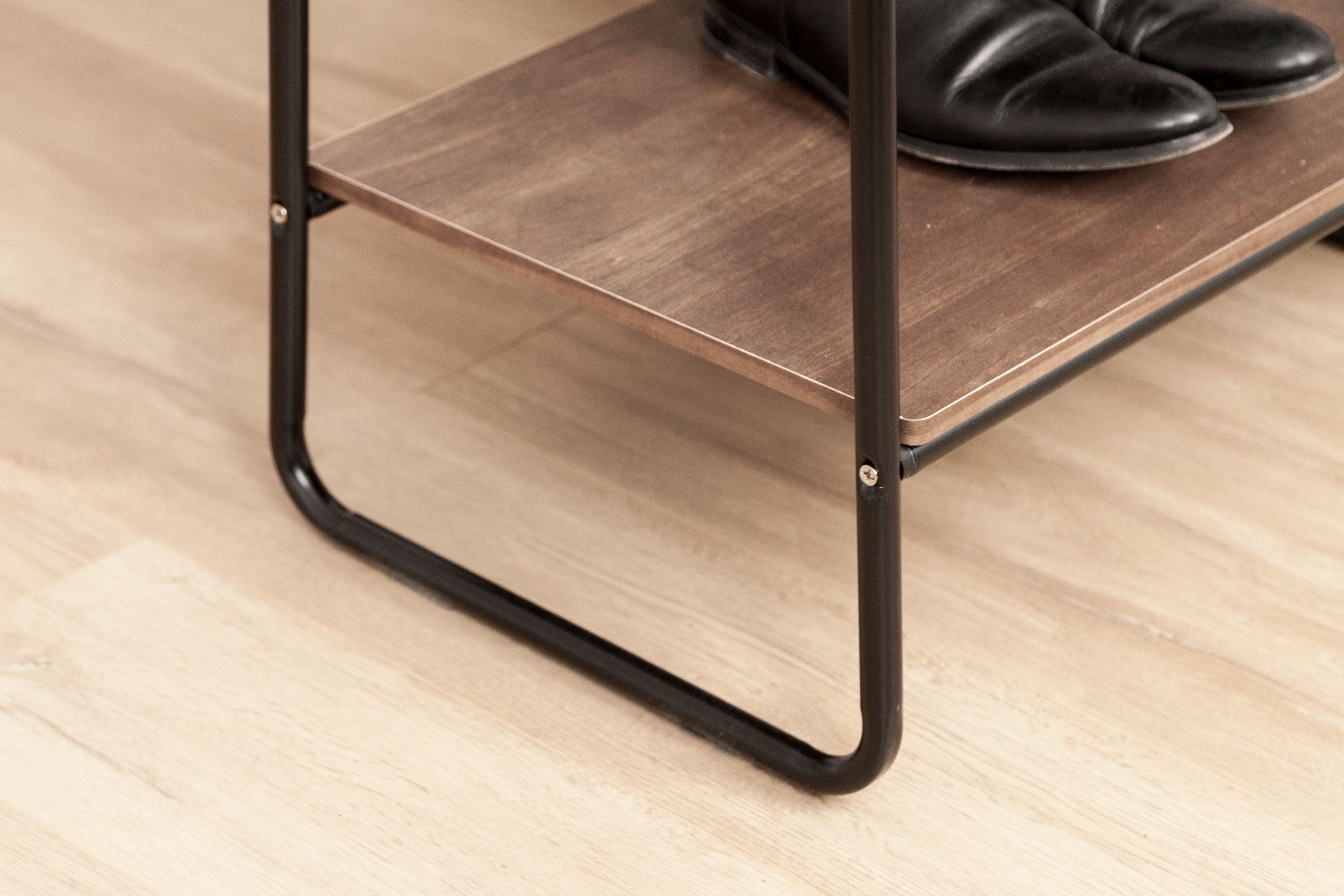 IRIS USA Garment Rack with Wooden Shelves for Hanging Clothes and Displaying Accessories Black and Dark Brown - Image 4