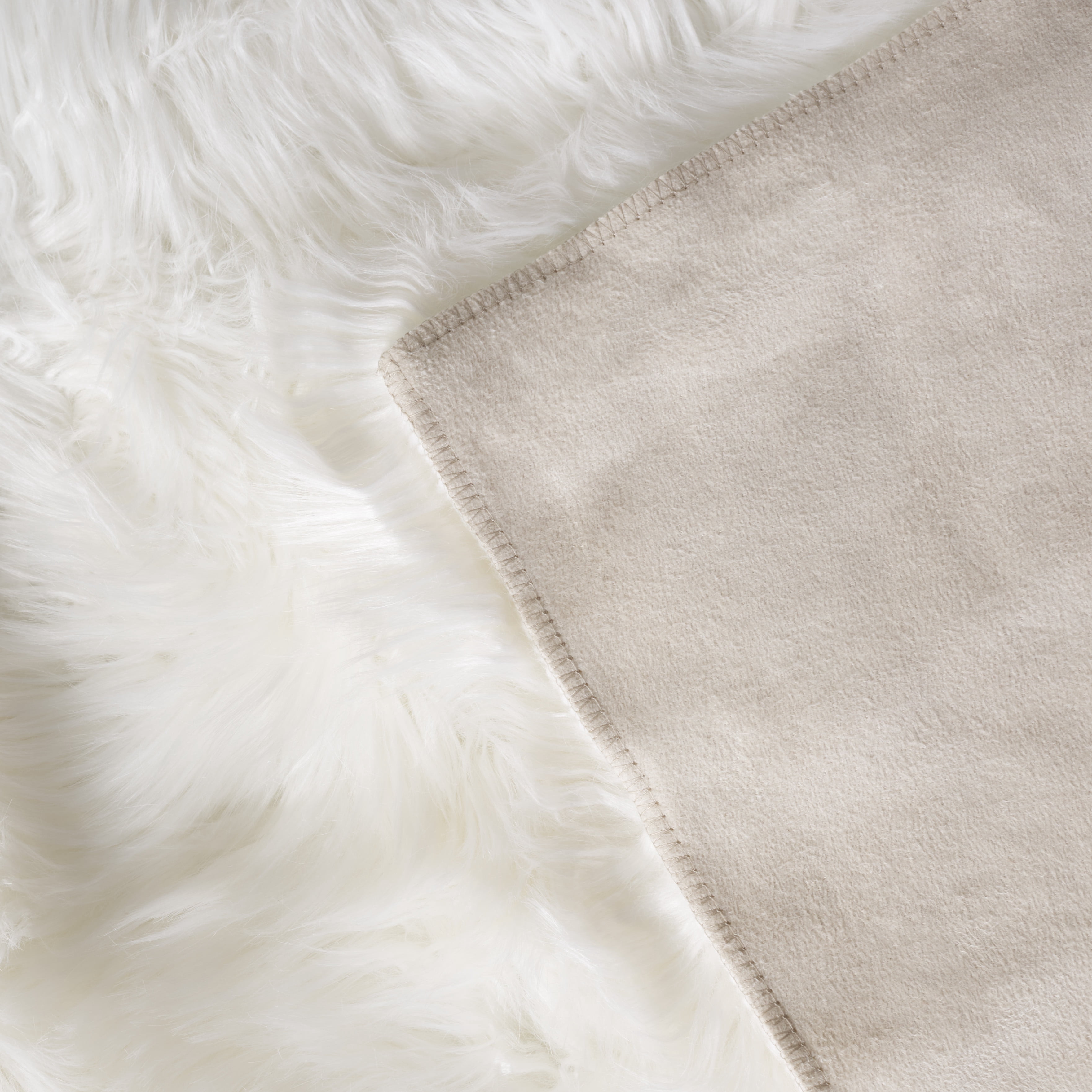 Safavieh Faux Sheep Skin Vesna Solid Area Rug, Ivory, 4' x 4' Round - Image 10