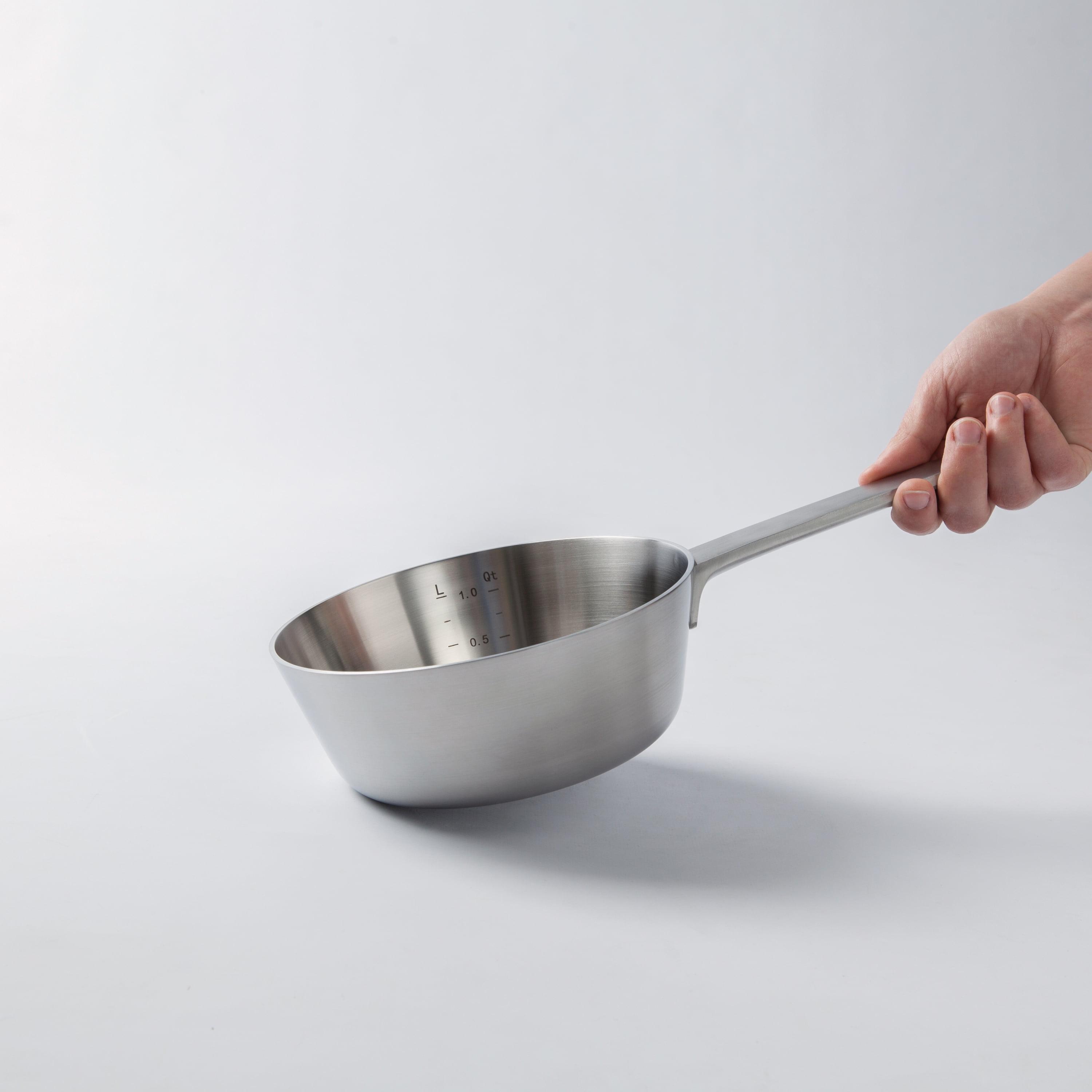 BergHOFF Ron 7" 18/10 Stainless Steel 5-Ply Conical Sauce Pan - Image 2