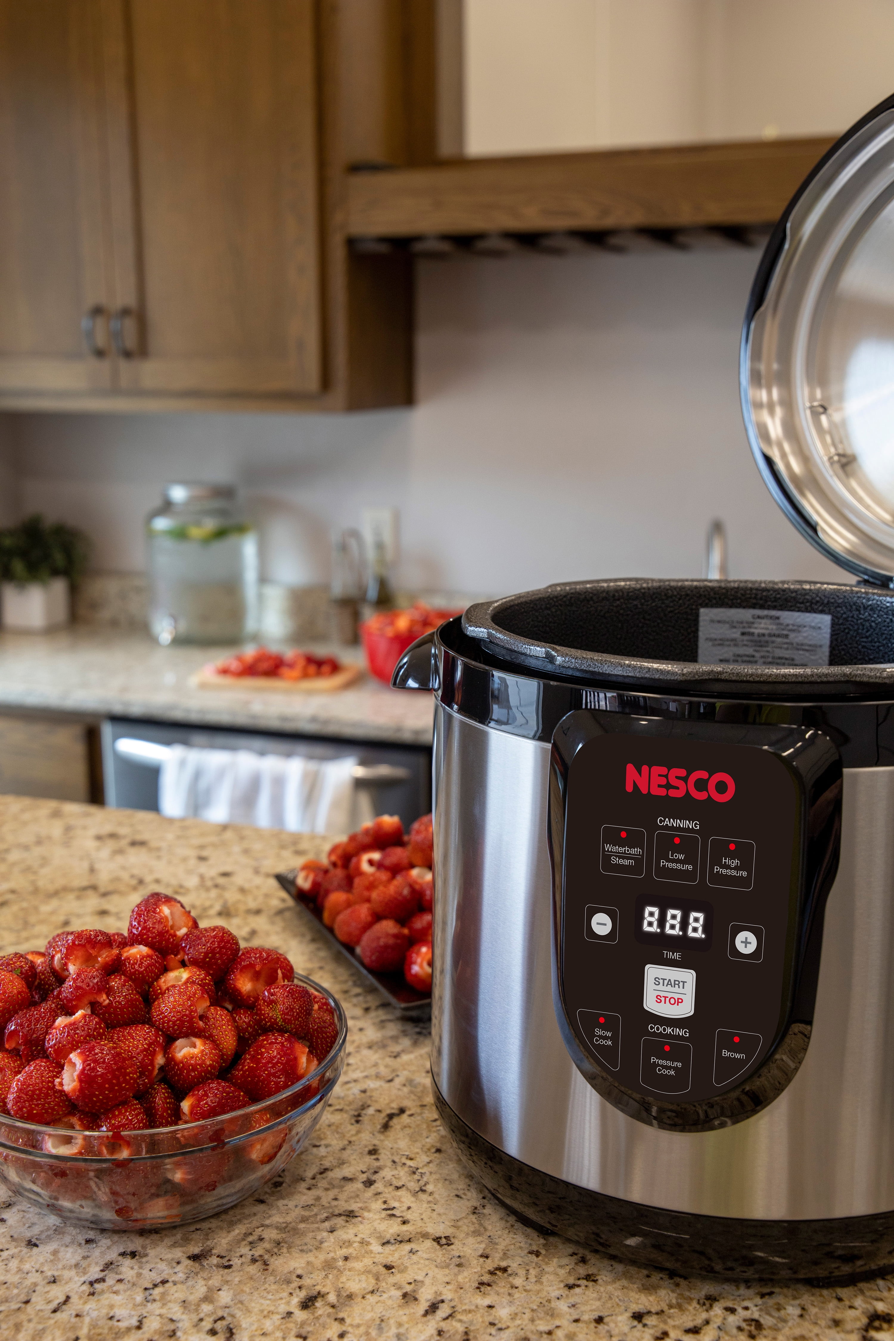 NESCO® 9.5 Quart Electric Pressure Canner, Digital Pressure Cooker and Canning Pot, Equipment for Canning Meat and Vegetables - Image 8