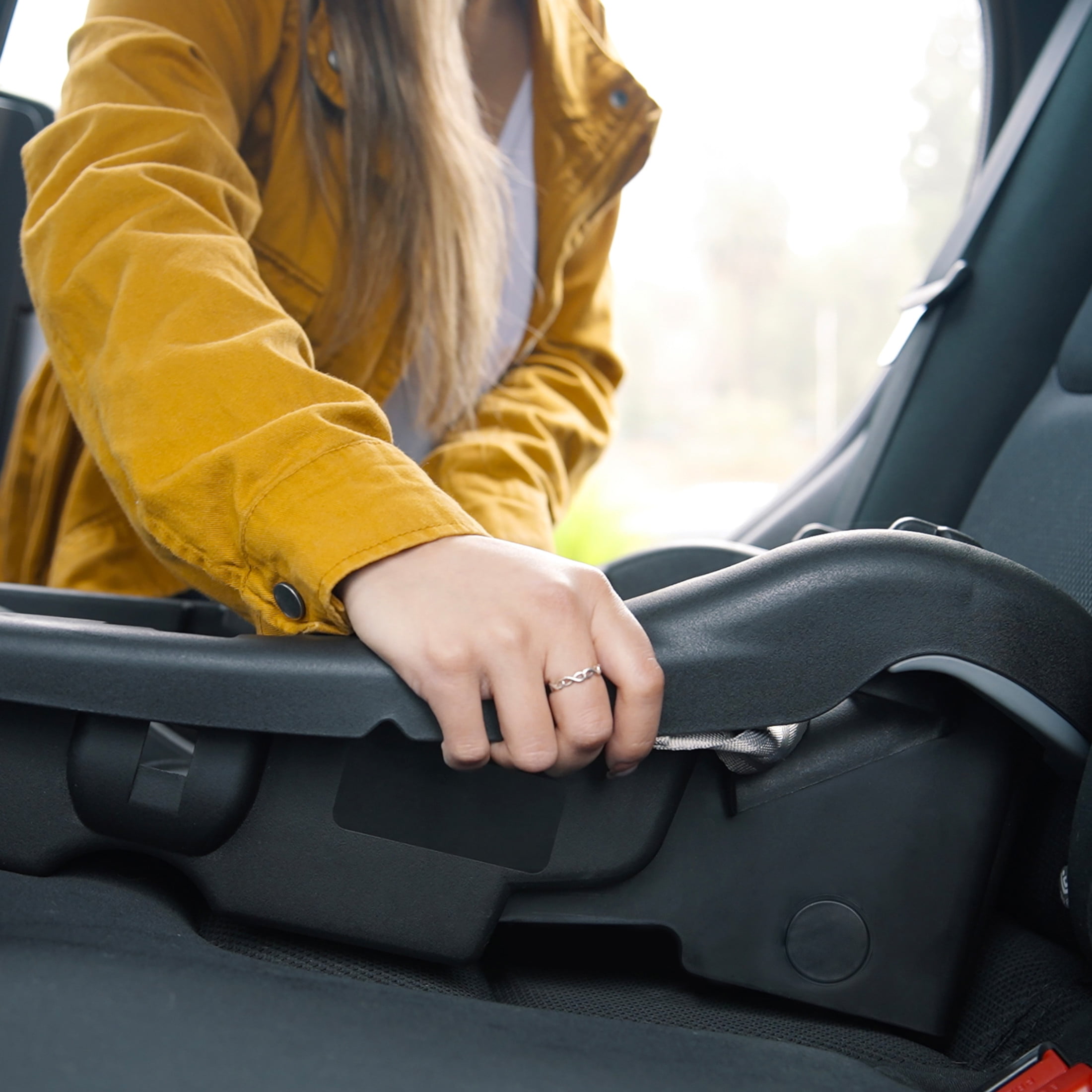 Baby Trend Expedition® Jogger Travel System (with EZ-Lift Infant Car Seat) - Image 13