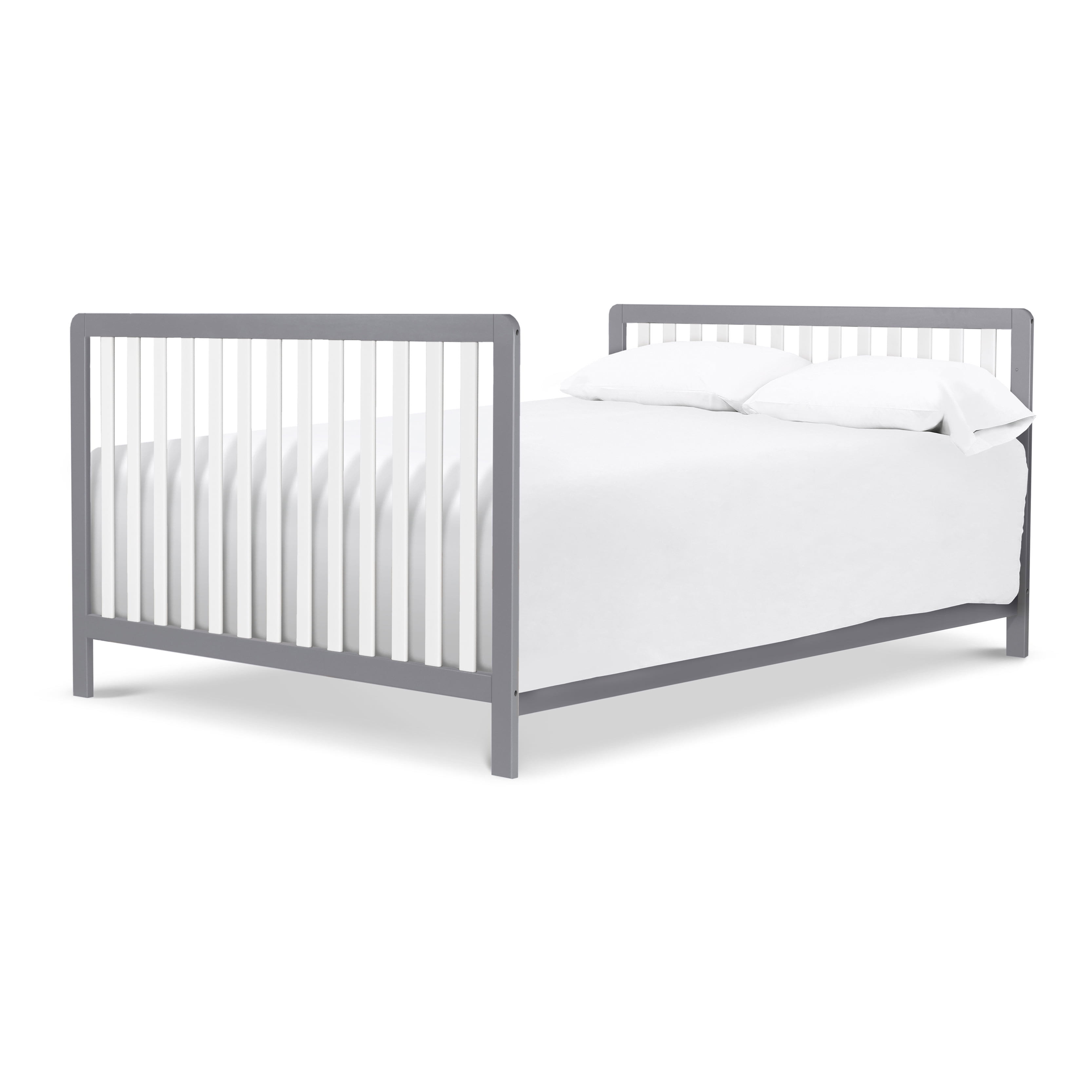 Carter's by DaVinci Colby 4-in-1 Convertible Crib in Gray and White - Image 2