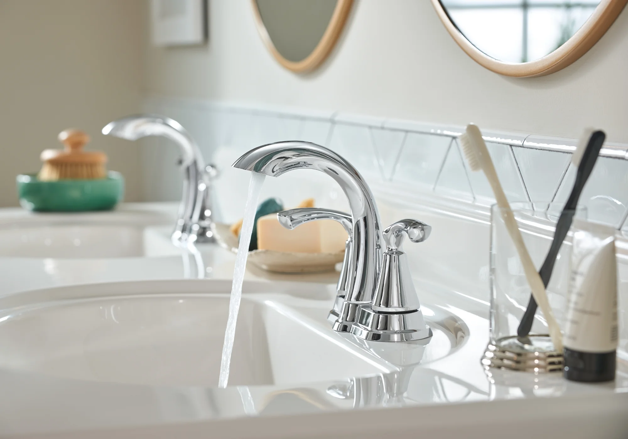 Moen Tiffin 2-Handle Chrome Centerset Bathroom Sink Faucet, WS84876 - Image 4