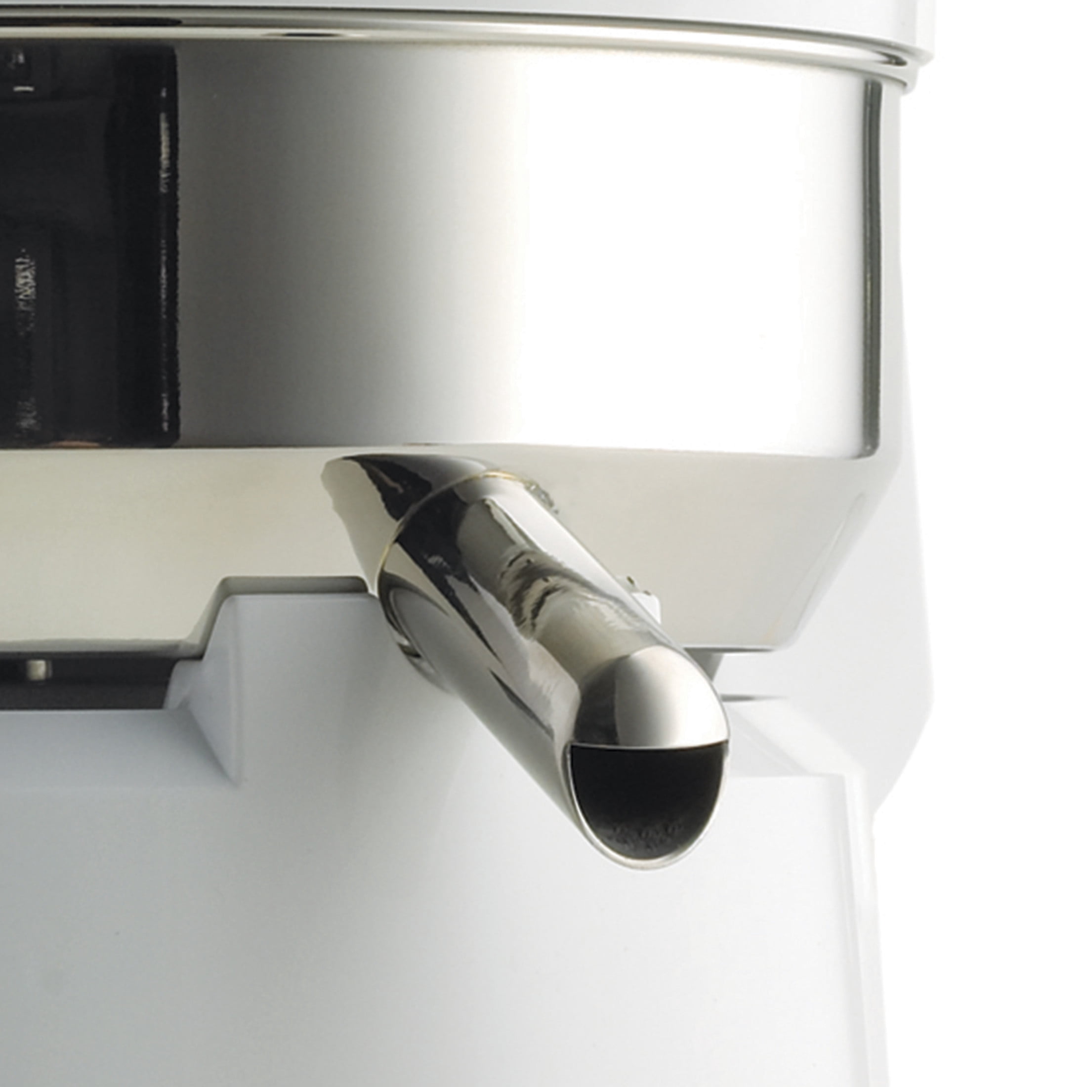 Omega High-Speed Automatic Pulp Ejection Juicer, in White (J4000) - Image 8