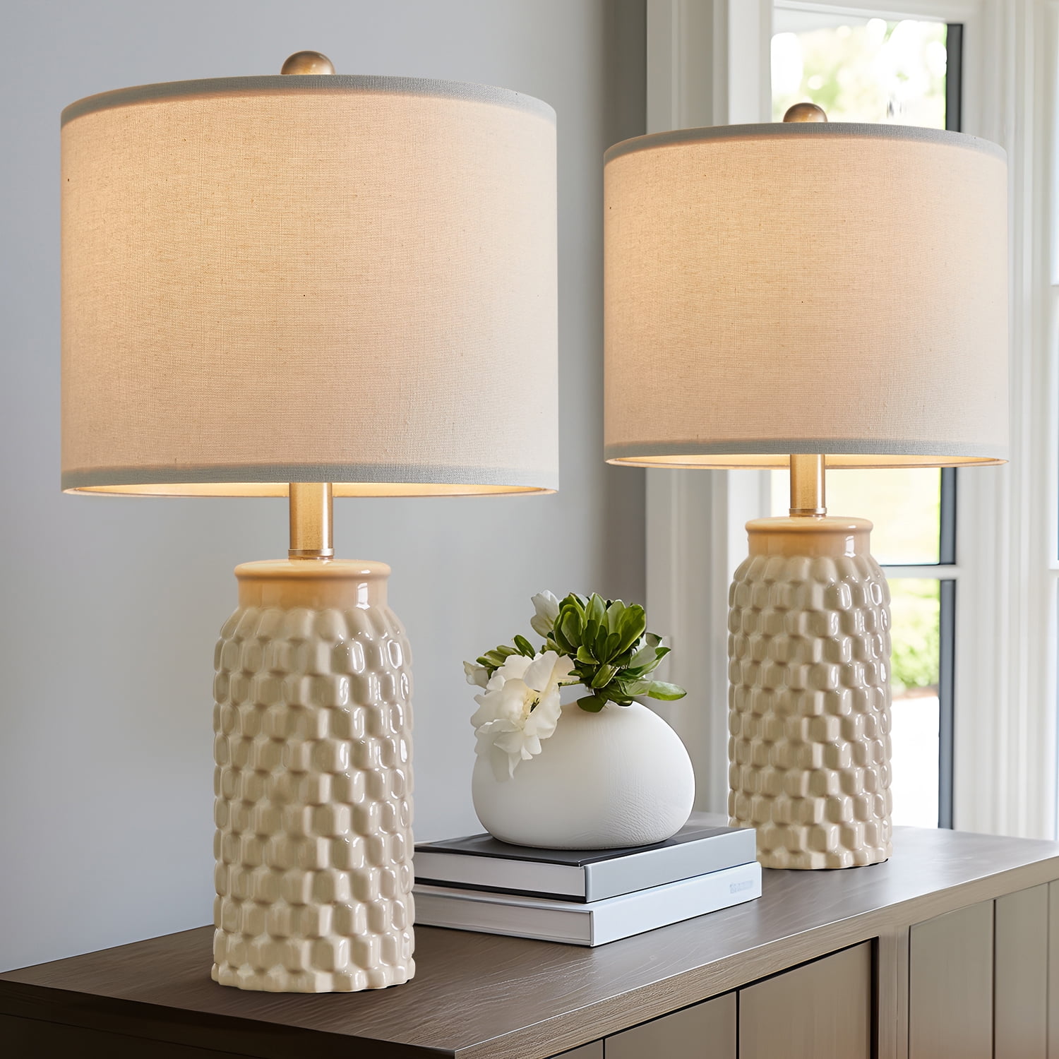 Oneach Farmhouse Ceramic Table Lamp Set of 2 for Living Room Bedroom 20.5" Modern Bedside Nightstand Lamps - Image 5