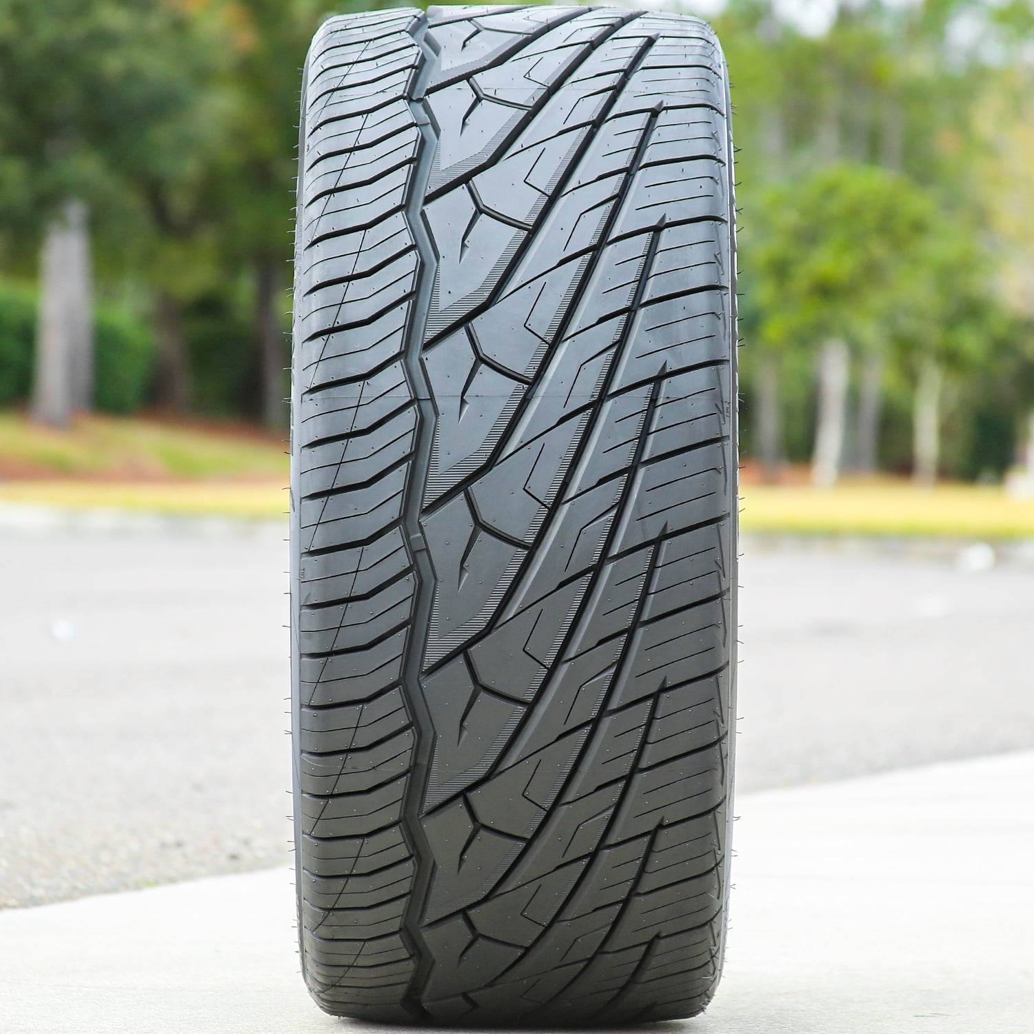 Venom Power Ragnarok GTS 305/45R22 118V XL Performance a/s All Season Tire - Image 7