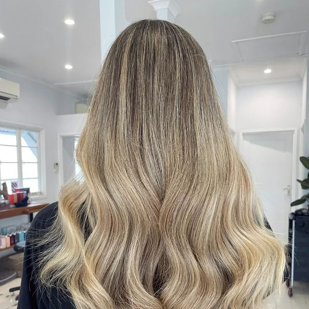 Kevin Murphy Young Again Wash Shampoo, 1000ml/ 33.6 Oz - Image 3