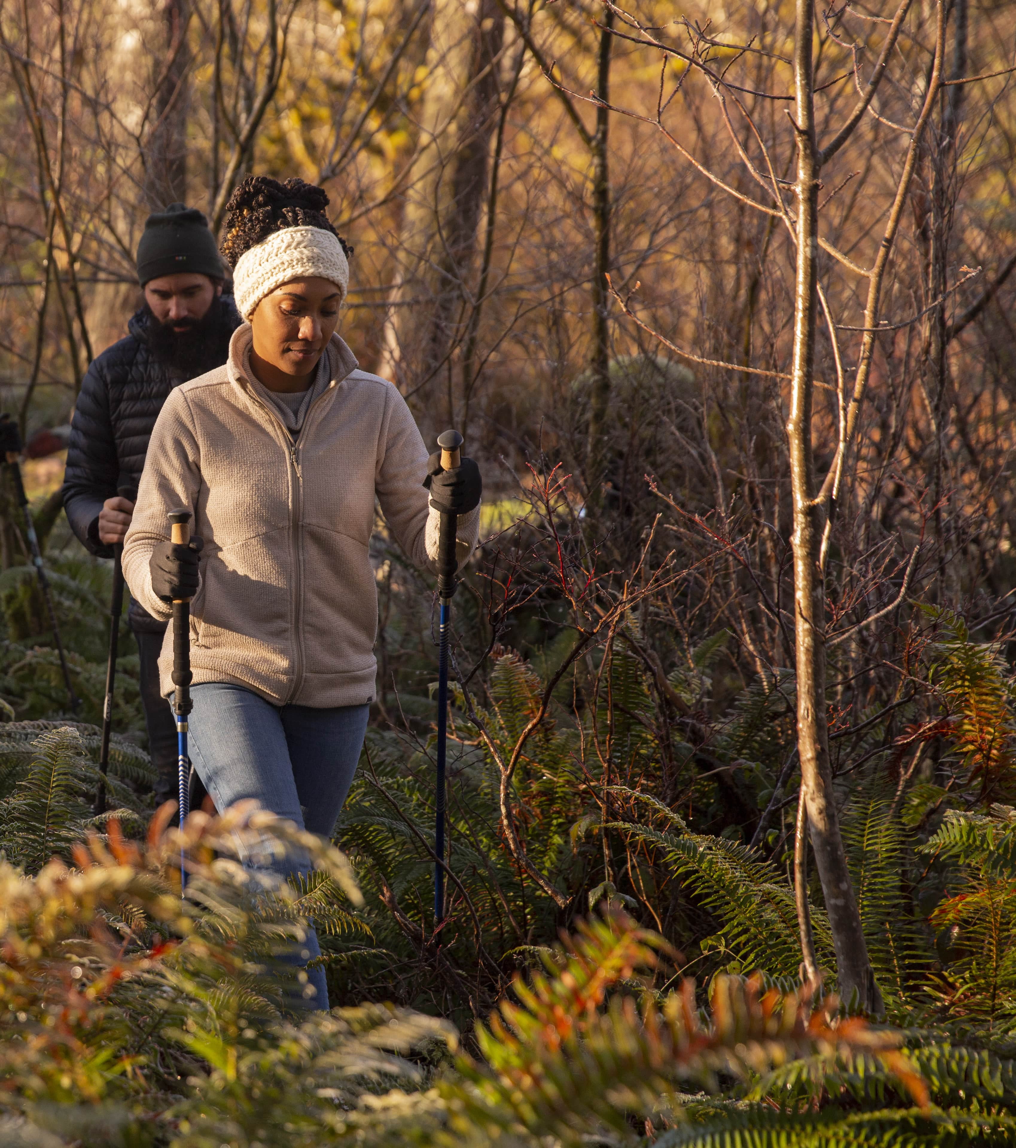 Cascade Mountain Tech Aluminum Folding Quick Lock Cork Grip Trekking Poles, Length 44” – Royal Blue - Image 3