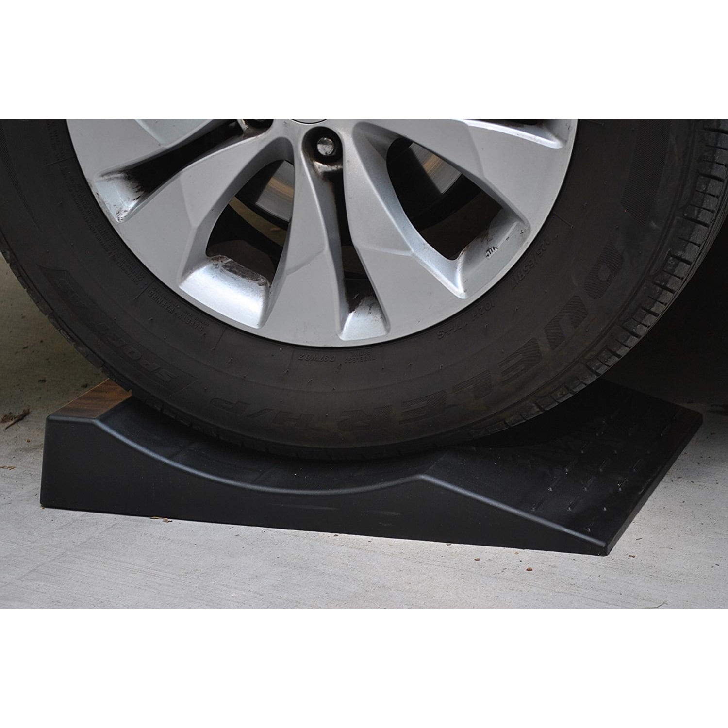 MAXSA 37353 Park Right Tire Saver Ramps for Vehicle Storage, Black (Set of 4) - Image 5