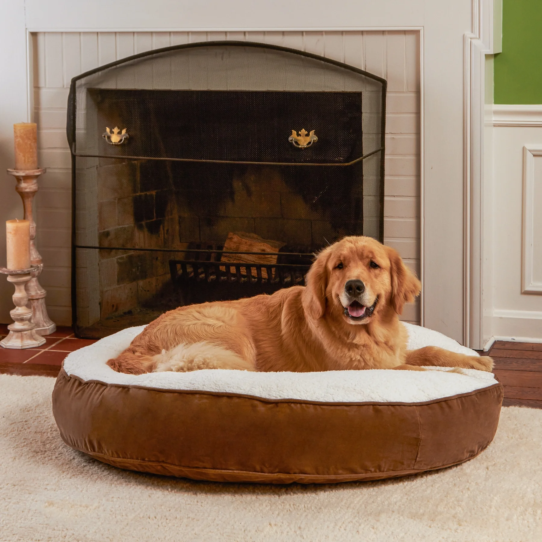 Happy Hounds Scout Sherpa Round Pillow Dog Bed, Latte, Large (42 x 42 in.) - Image 7
