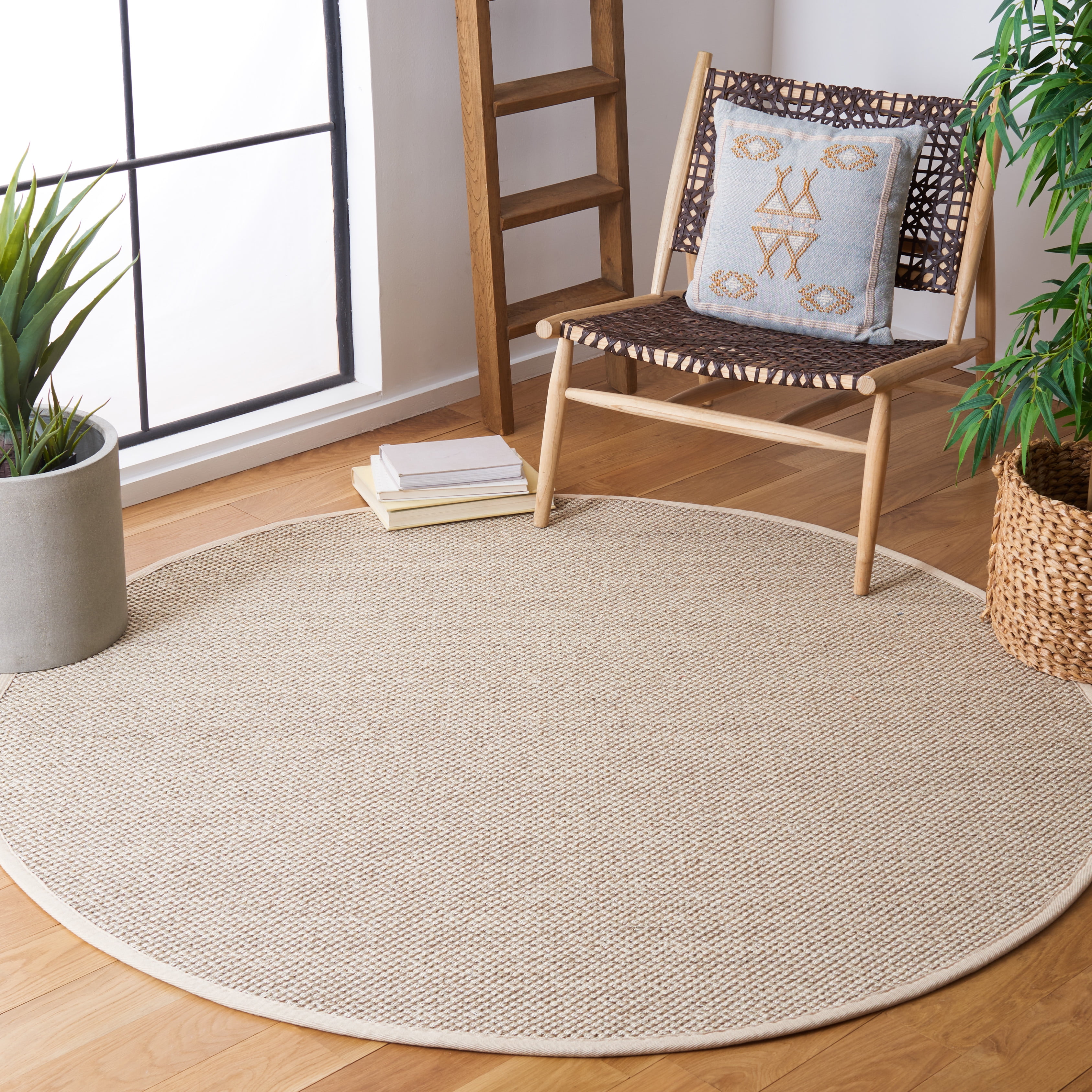 SAFAVIEH Natural Fiber Kentigern Border Seagrass Area Rug, Marble/Beige, 4' x 4' Round - Image 4