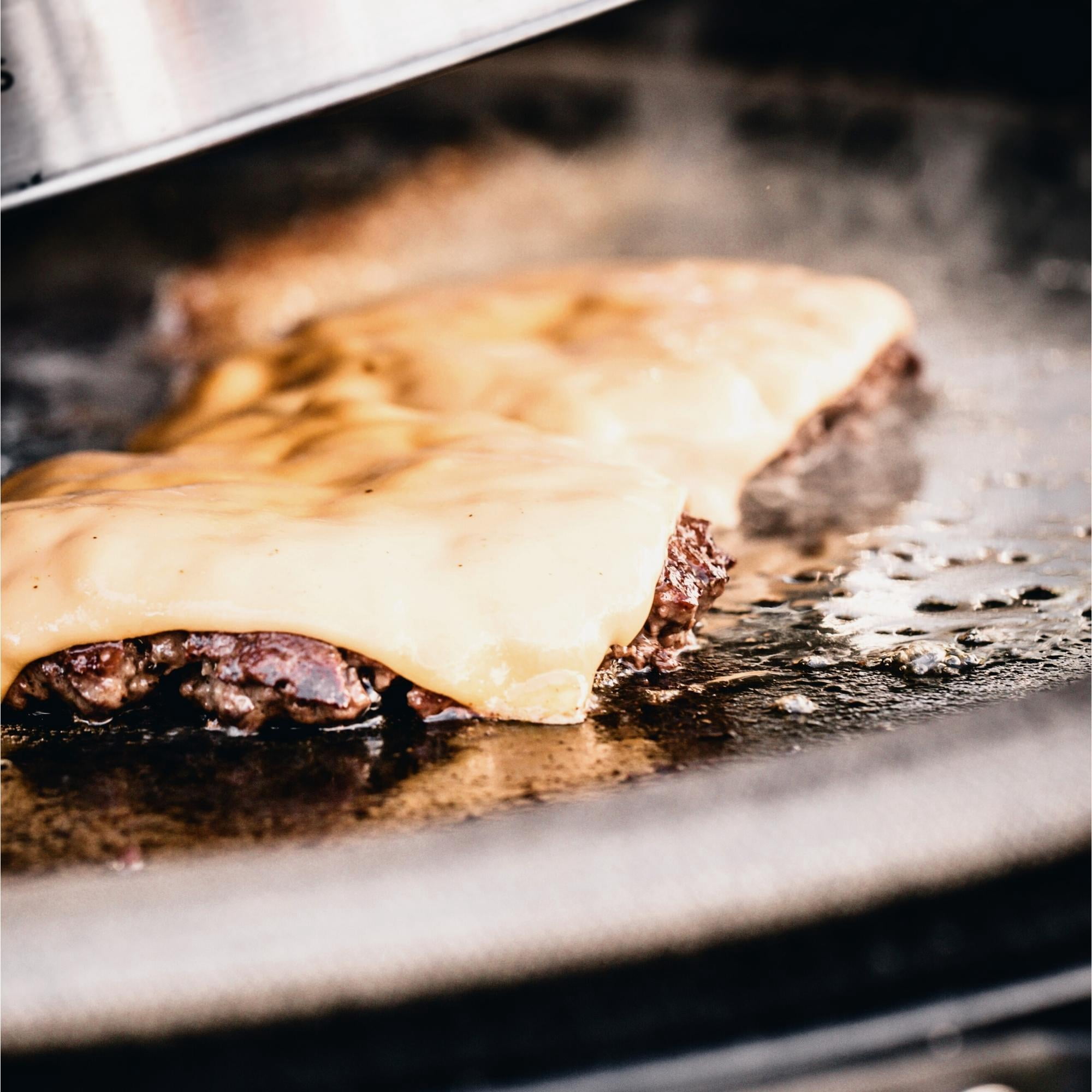 Half Moon Cast Iron Reversible Grill Griddle for 24 in. Big Joe™, Model BJ-HCIGRIDDLE - Image 3