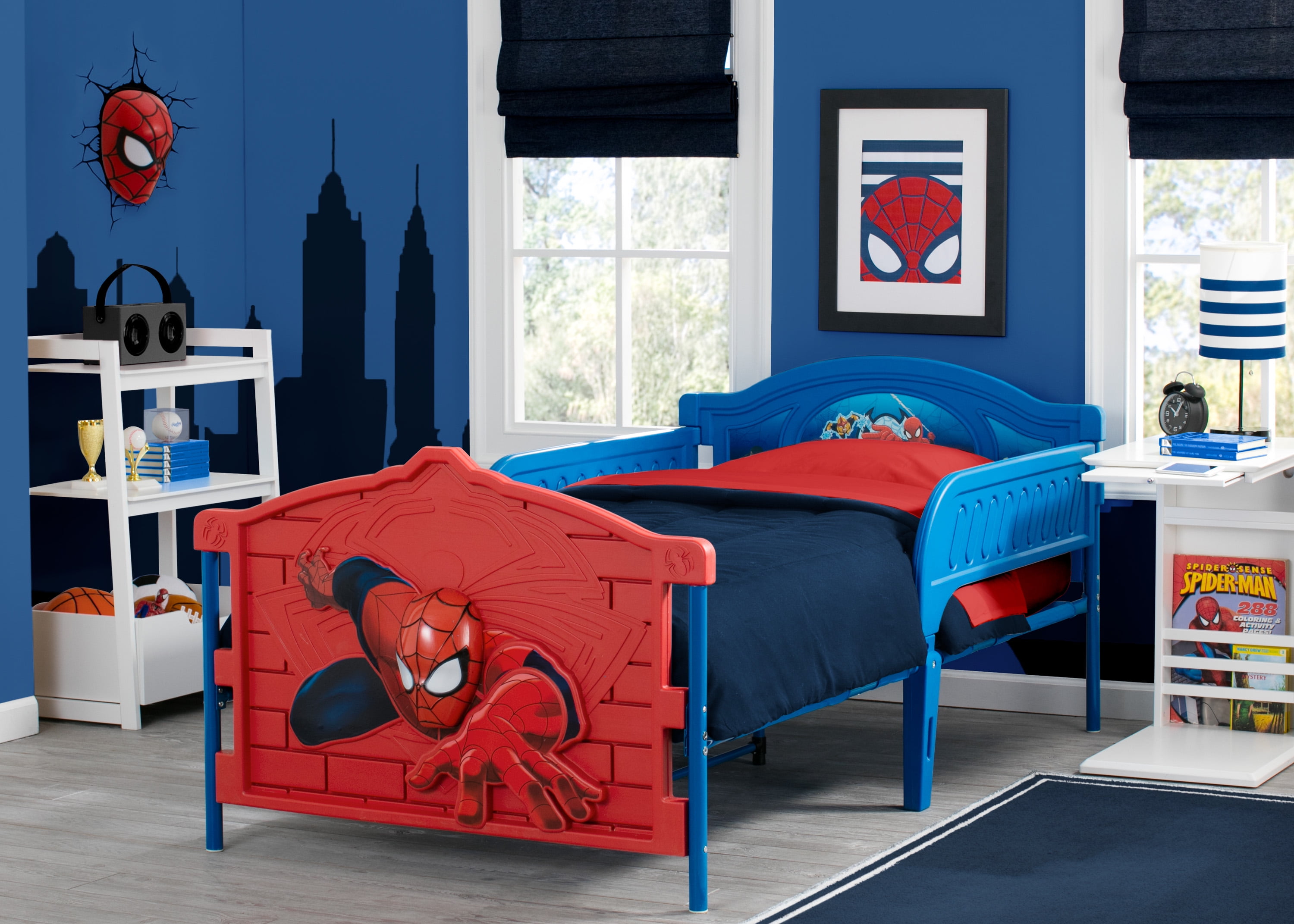 Delta Children Marvel Spider-Man 3D Plastic Twin Bed, Red - Image 6