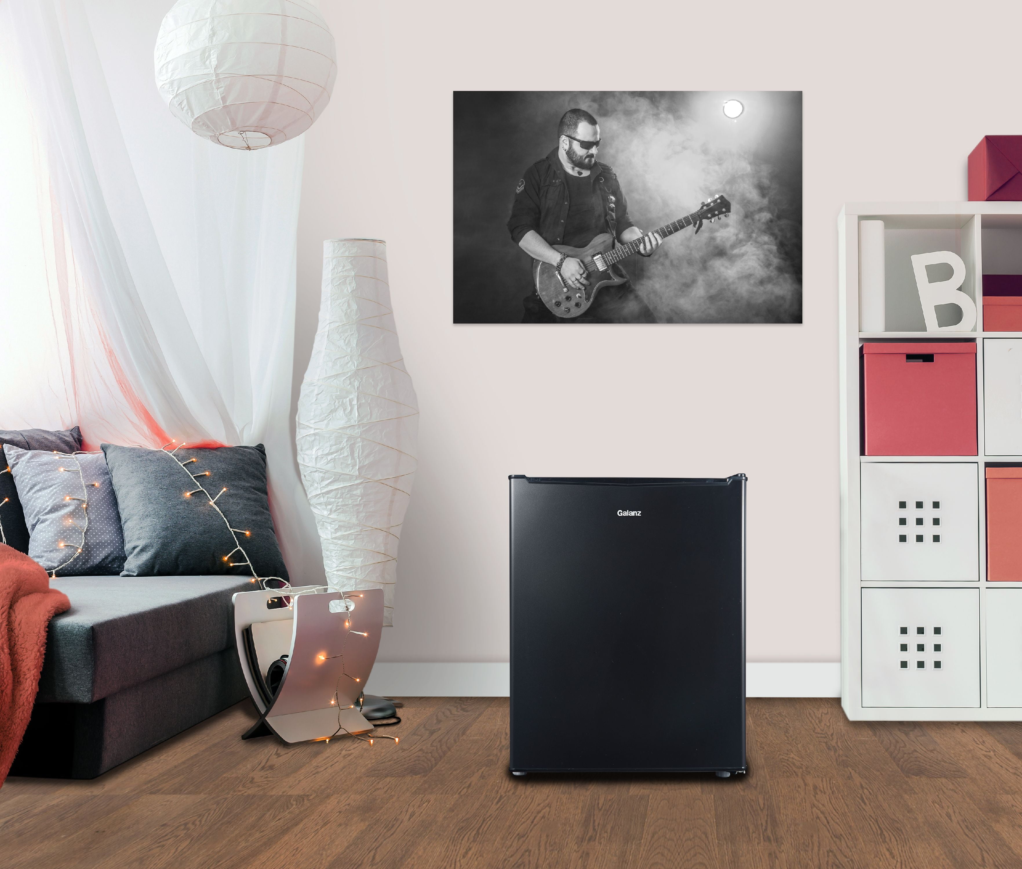 Galanz 2.7 Cu ft Single Door Mini Fridge, Black, Estar, New, Width 19.13" - Image 8