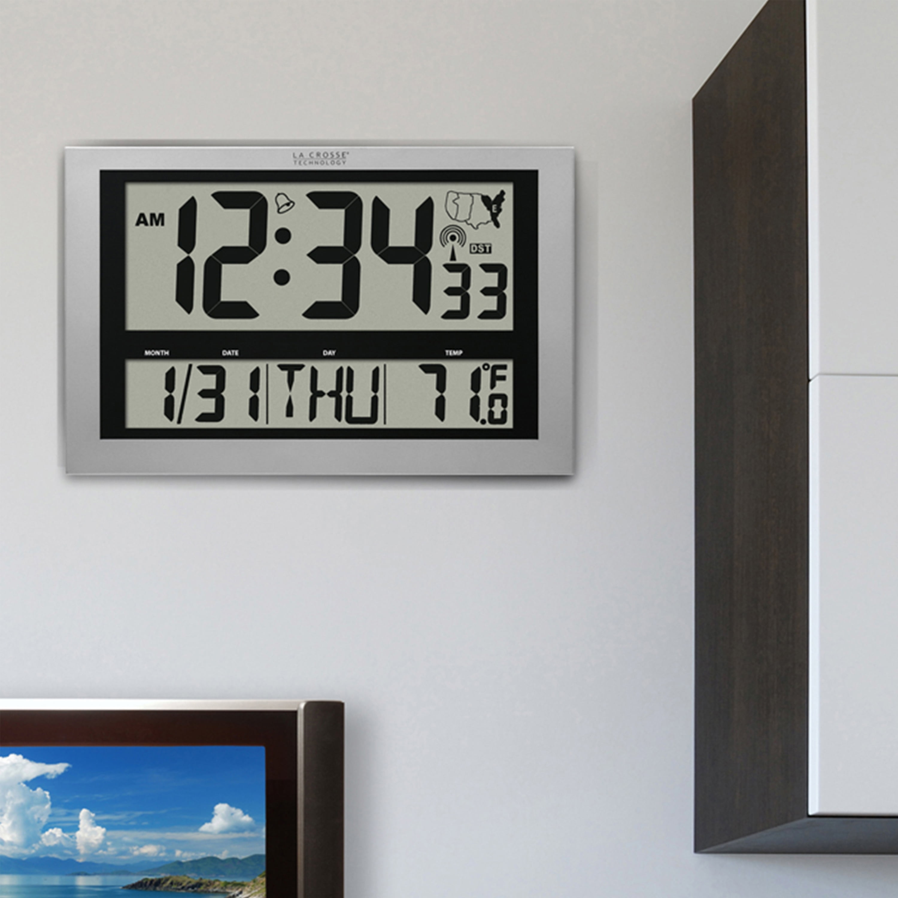 La Crosse Technology 513-1211 Jumbo Atomic Digital Wall Clock with Indoor Temperature - Image 4