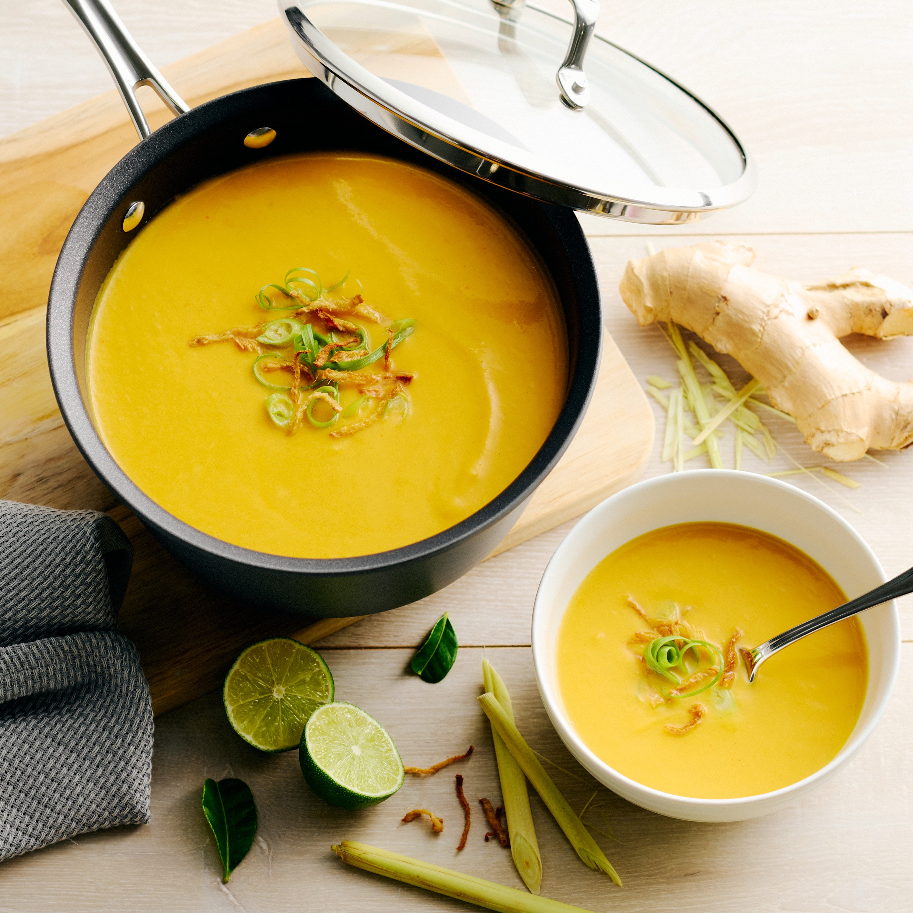 Tramontina Gourmet 13 Piece Hard Anodized Aluminum Nonstick Cookware Set - Image 5