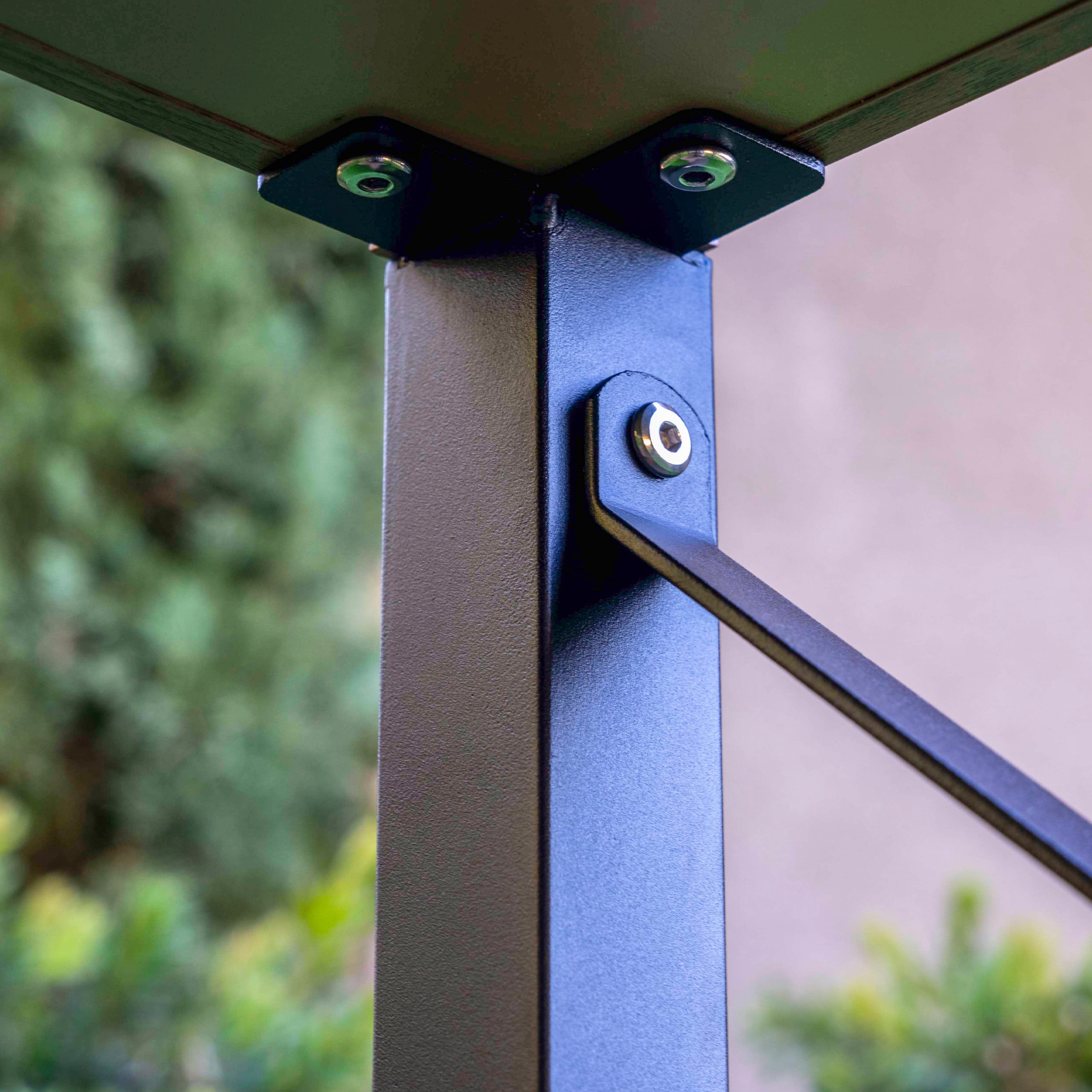 Permasteel 80-Qt Oak Wood Style Patio Cooler with Wicker Bottom - Image 9