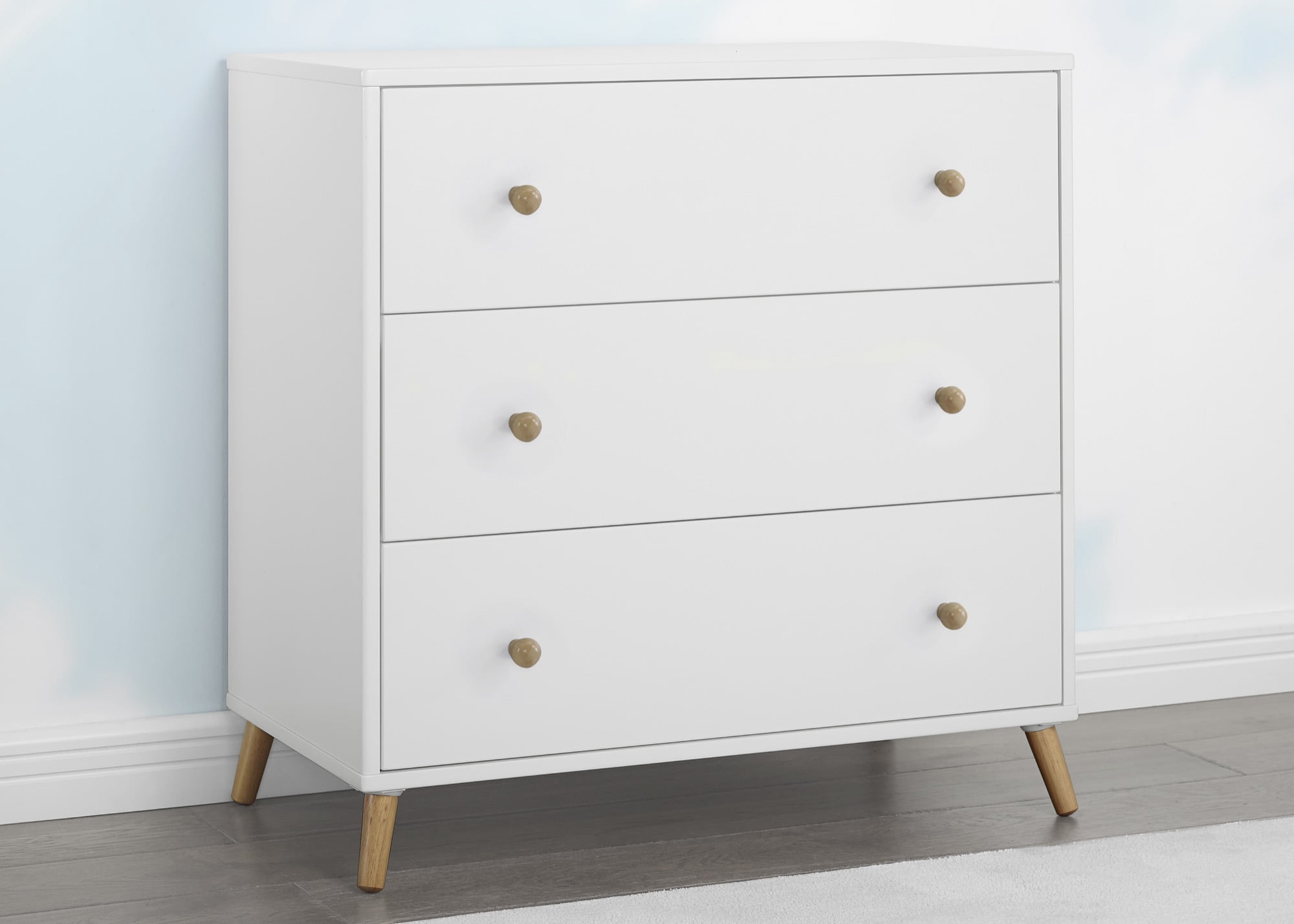 Delta Children Essex 3 Drawer Dresser with Interlocking Drawers - Greenguard Gold Certified, Bianca White/Natural - Image 4