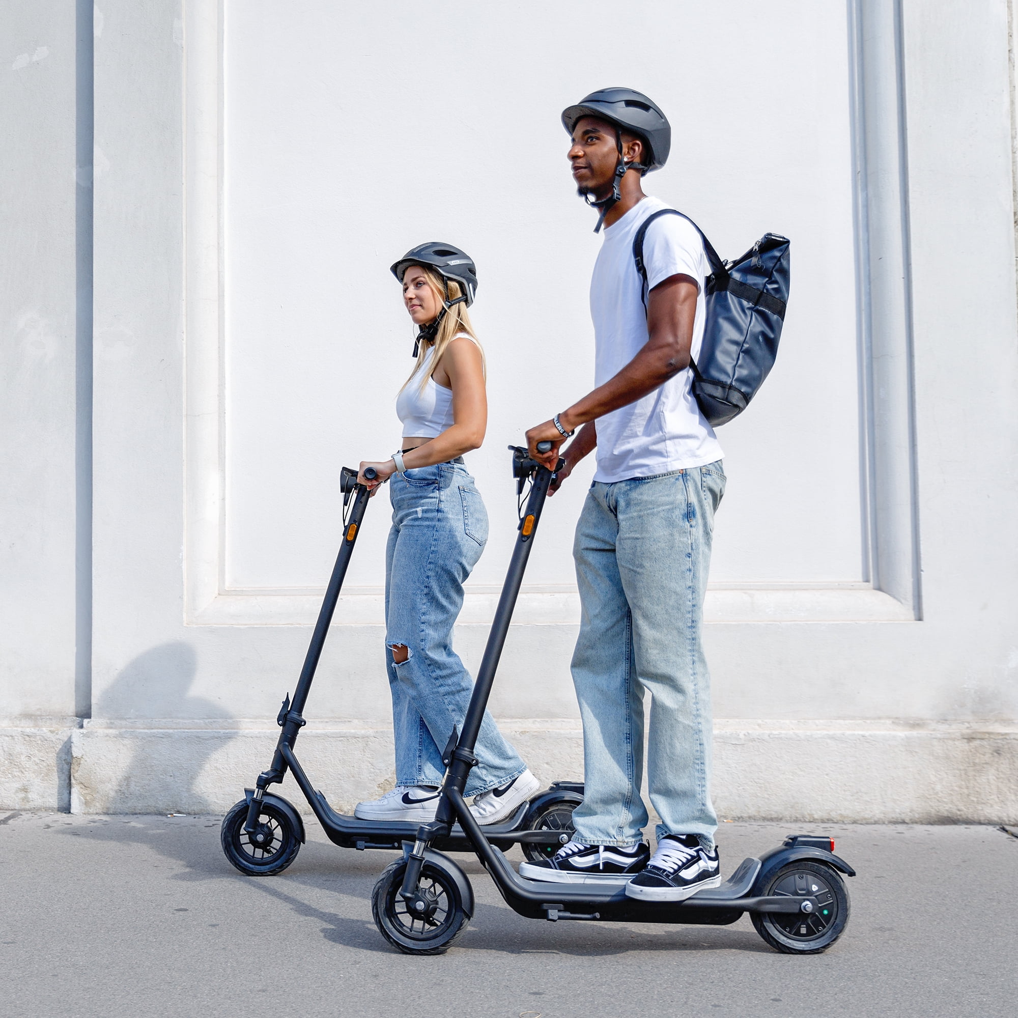 Niu KQi 100P Electric Kick Scooter, Ages 8+ - Image 5