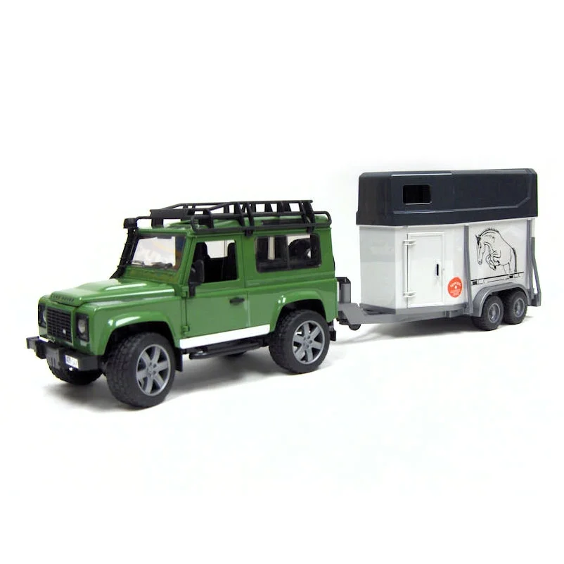 Bruder 02592 Land Rover Defender w/ Horse Trailer and Horse
