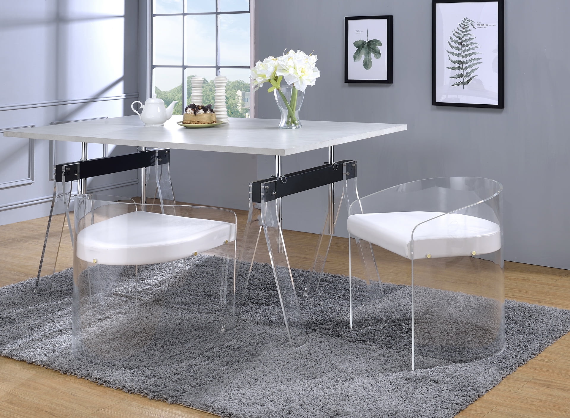 Fox Hill Trading Pure Decor 19" U Shape Lucite and Acrylic Dinner Chair in Clear