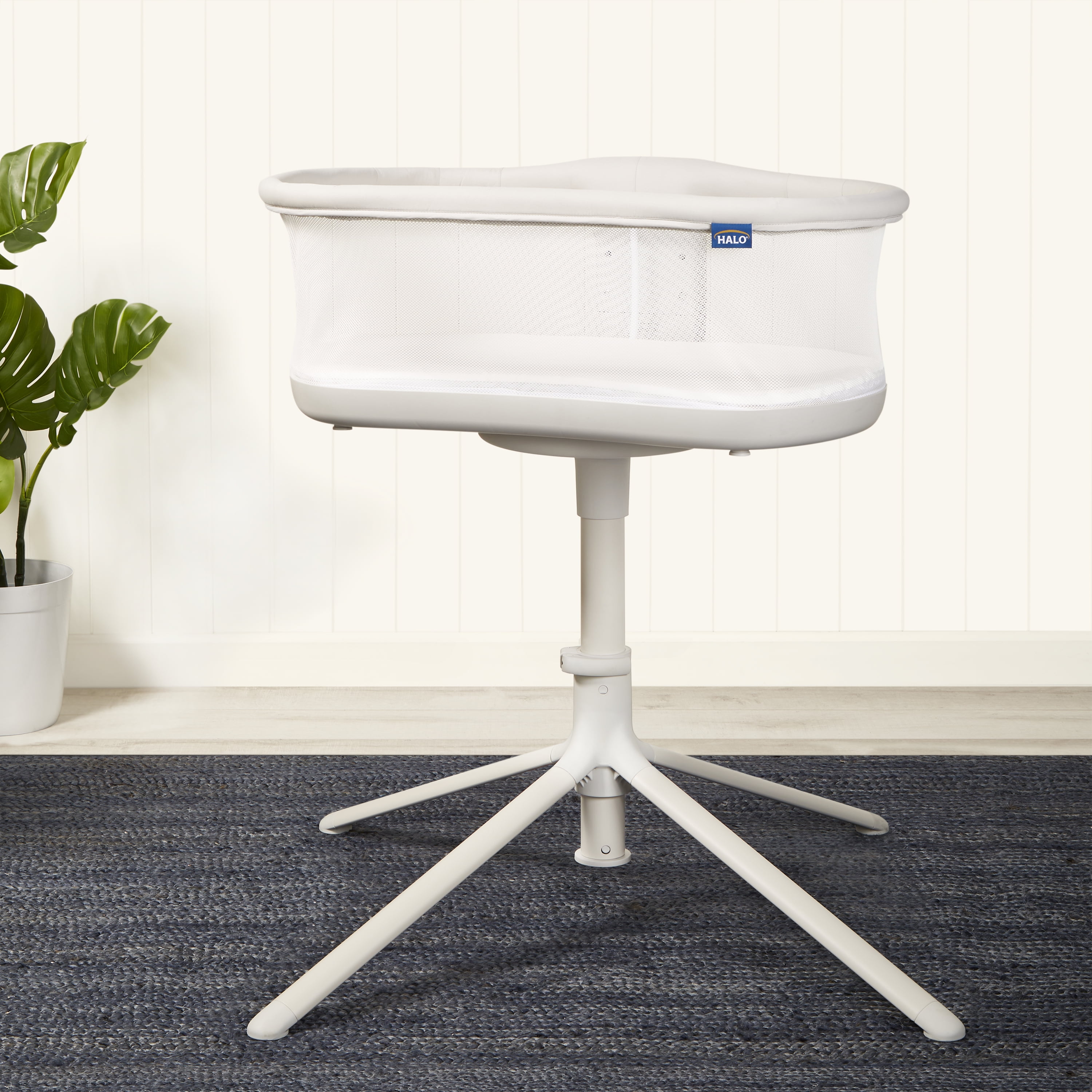 HALO BassiNest Swivel Sleeper 3.0, Over-Bed Baby Bassinet with 360 Rotation, Adjustable Height, Breathable Mesh, Safe Close Sleeping, Lowering Wall for Easy Access, Portable Nest