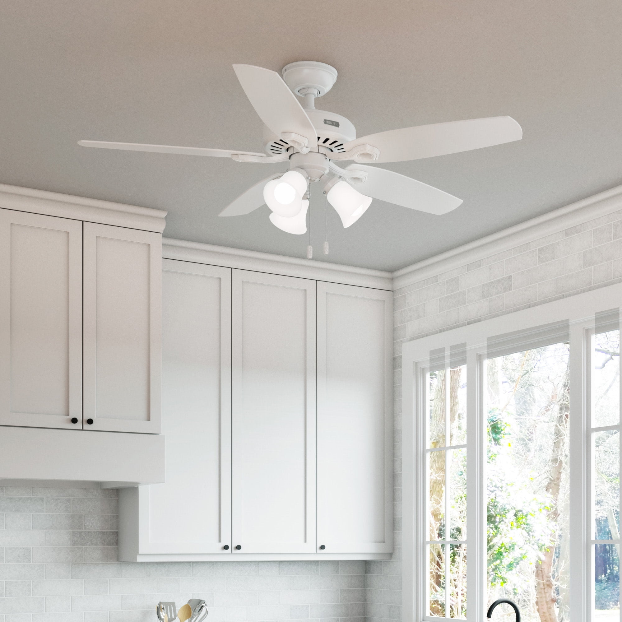 Hunter - Builder Indoor Ceiling Fan With Light, 52-inch, Fresh White, Traditional-style, 6-speed, Energy Star, 52730, for Living Rooms, Bedrooms