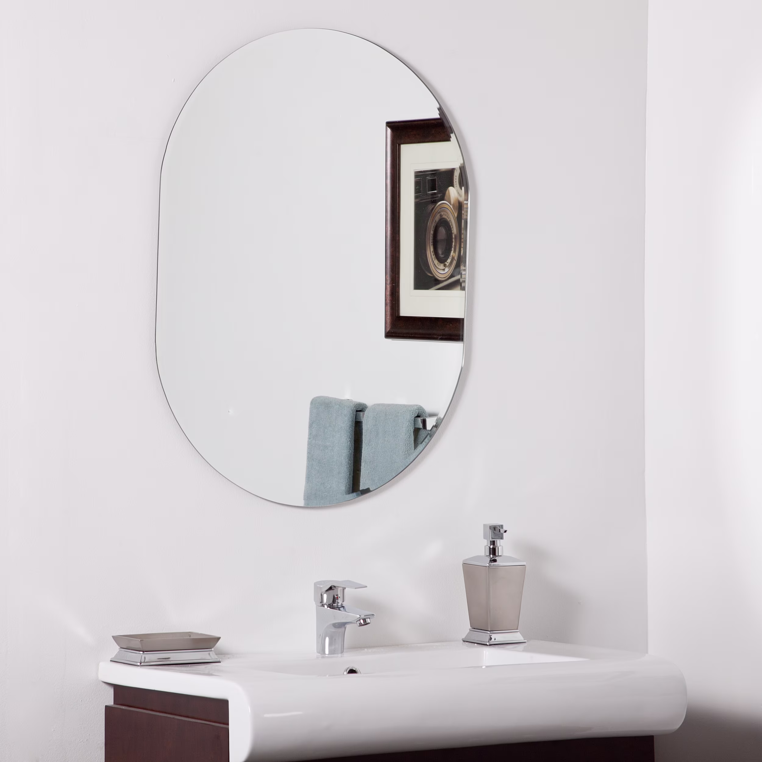 Khloe Modern bathroom mirror