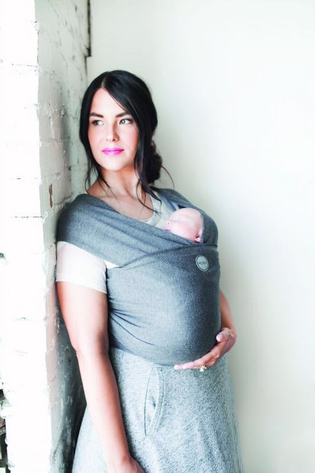 Moby Wrap Evolution Baby Wrap Carrier in Charcoal