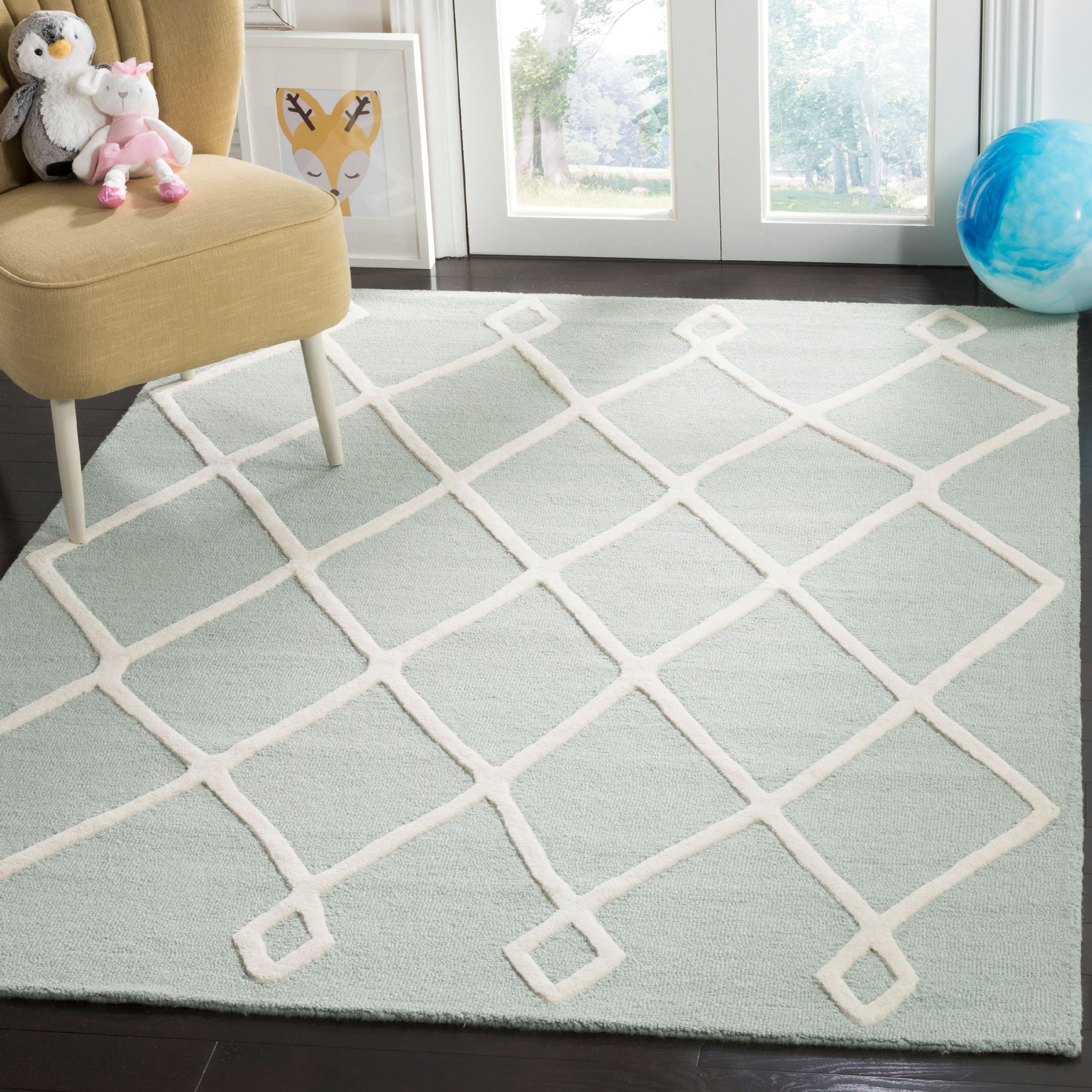 Safavieh Handmade Kids Afsaneh Wool Rug 5' x 5' 5' Square Indoor,Handmade Kids Room,Bedroom,Living Room,Dining Room Square