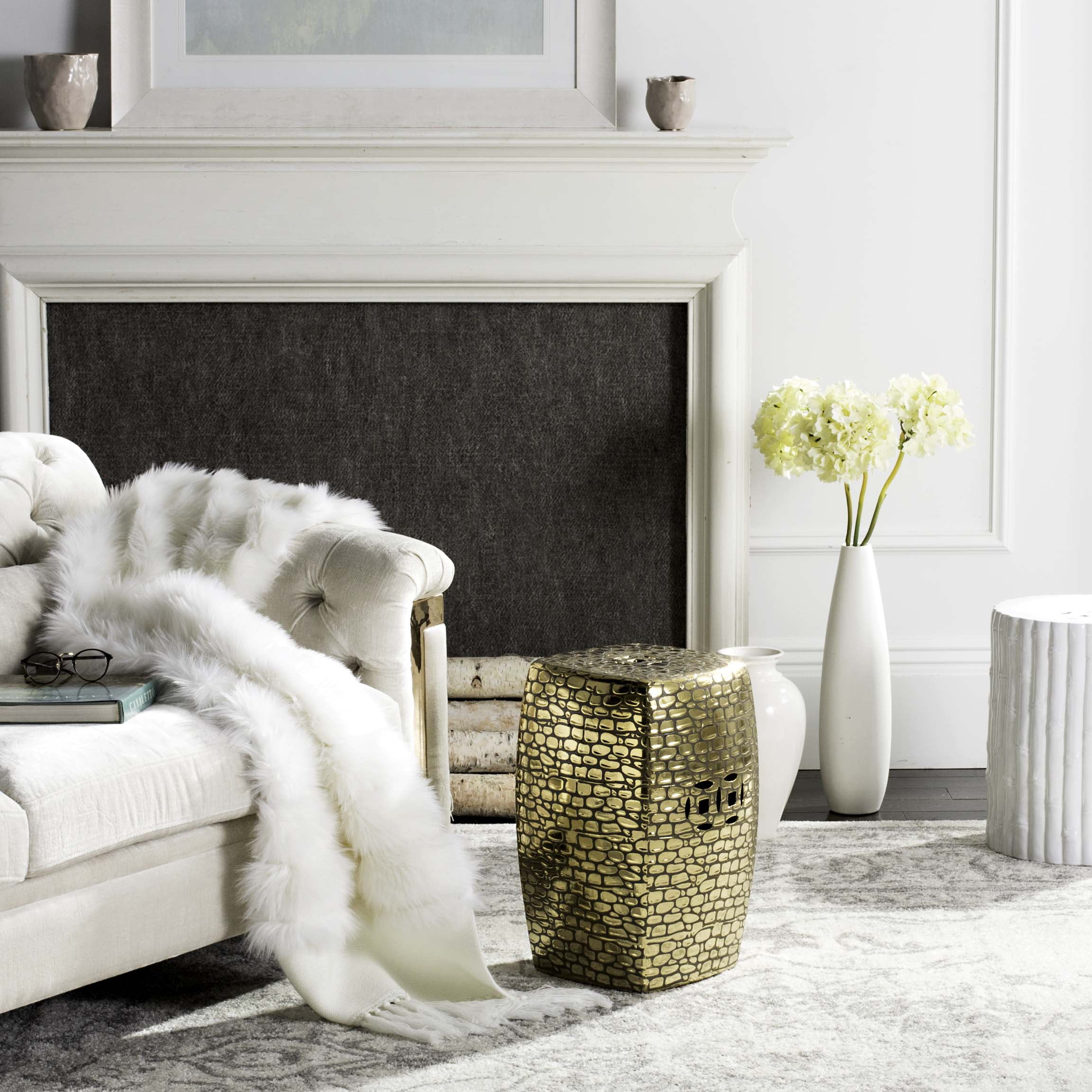 Safavieh Jasmine Scaled Indoor/Outdoor Garden Patio Stool, Gold