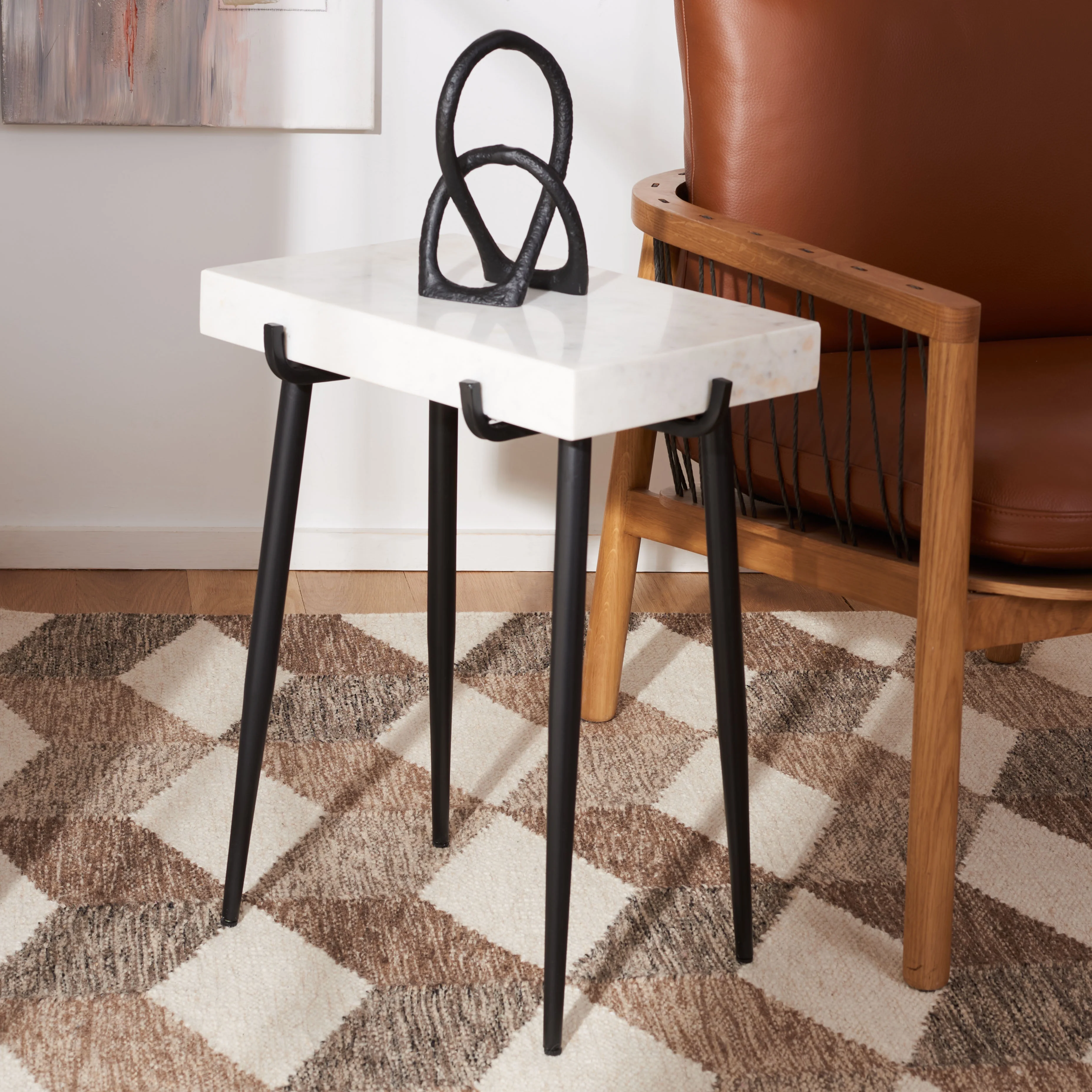 SAFAVIEH Yuki Mid-Century Stone Top Accent Table, White Marble/Black