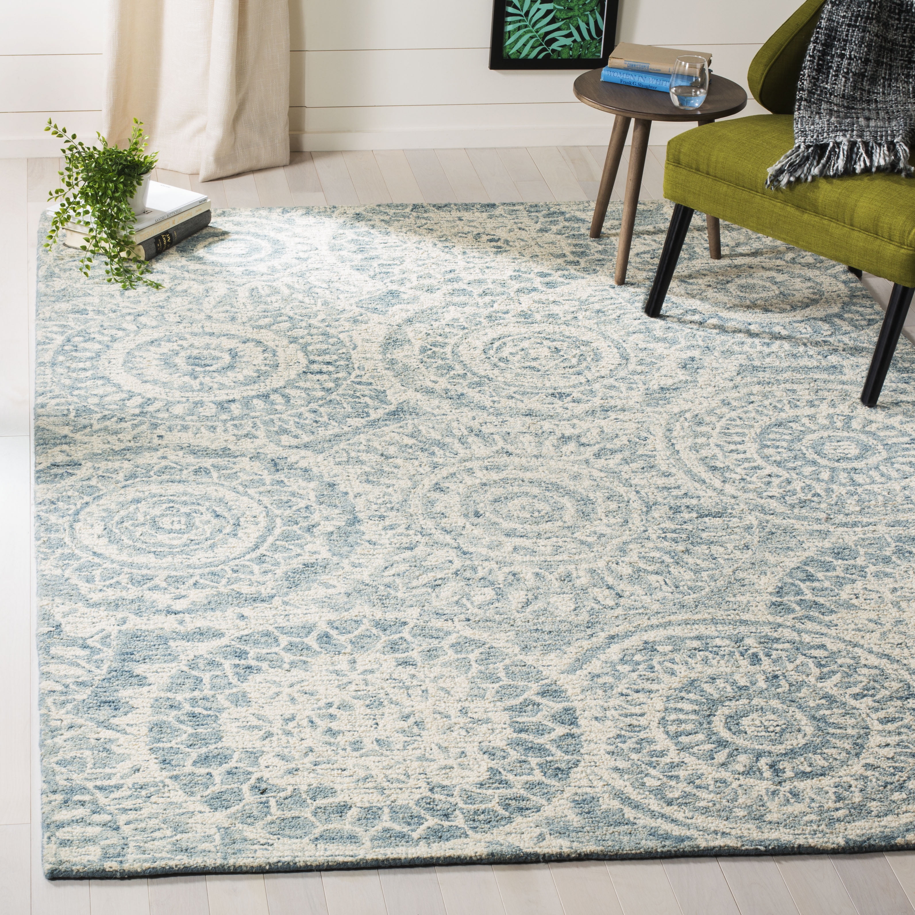 SAFAVIEH Abstract Tobon Geometric Circles Area Rug, Ivory/Blue, 5' x 8'