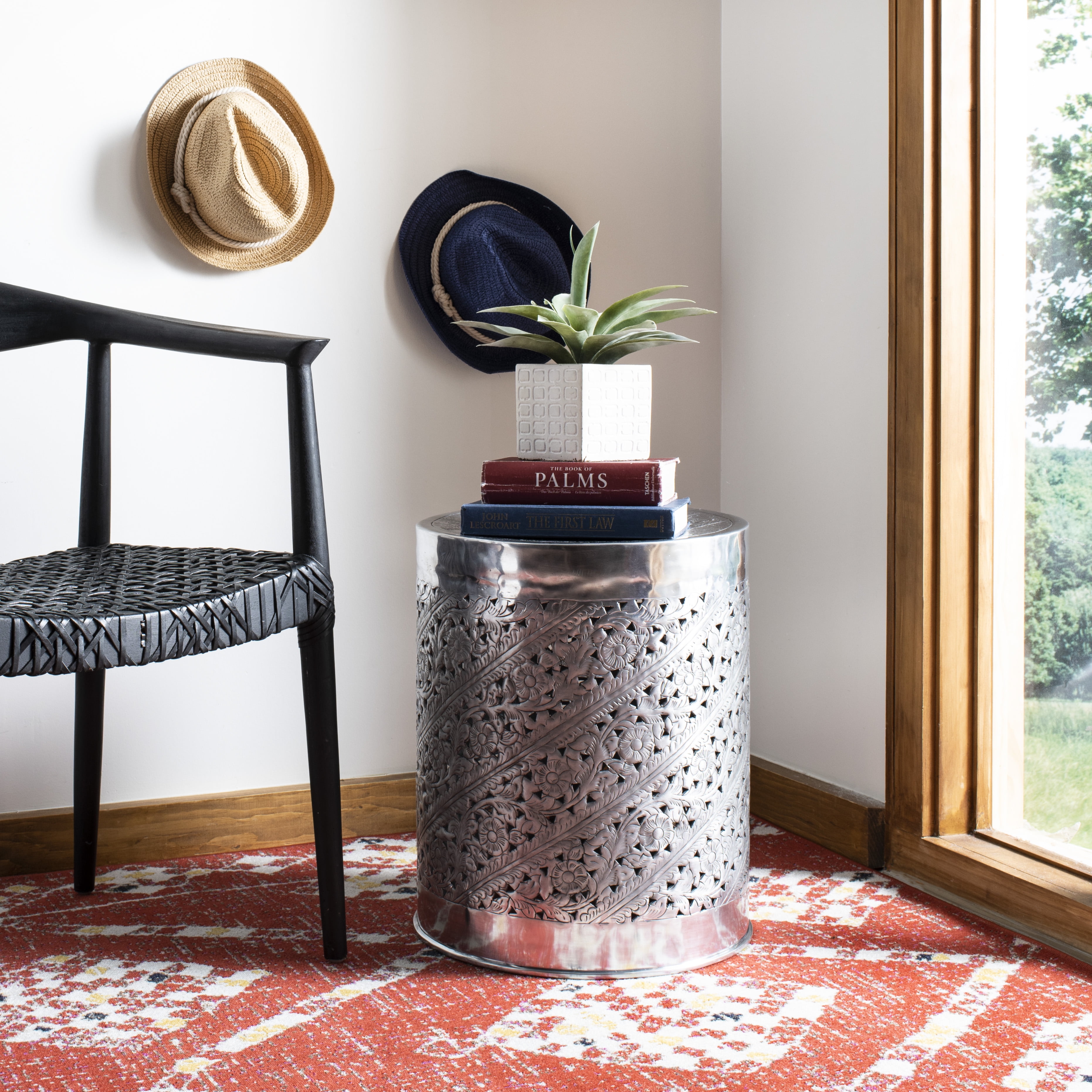 SAFAVIEH Adrien 19 in. H Solid Modern Glam Round End Table, Silver