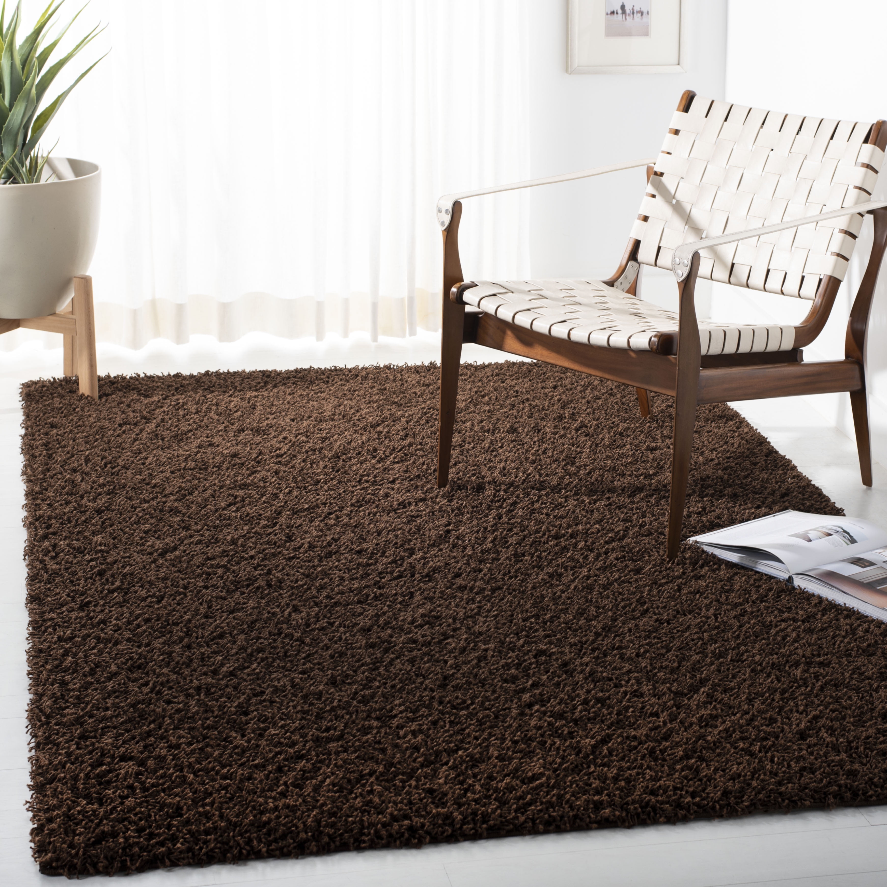 Safavieh Athens Talia Solid Shag Area Rug, Brown, 5'1" x 7'6"